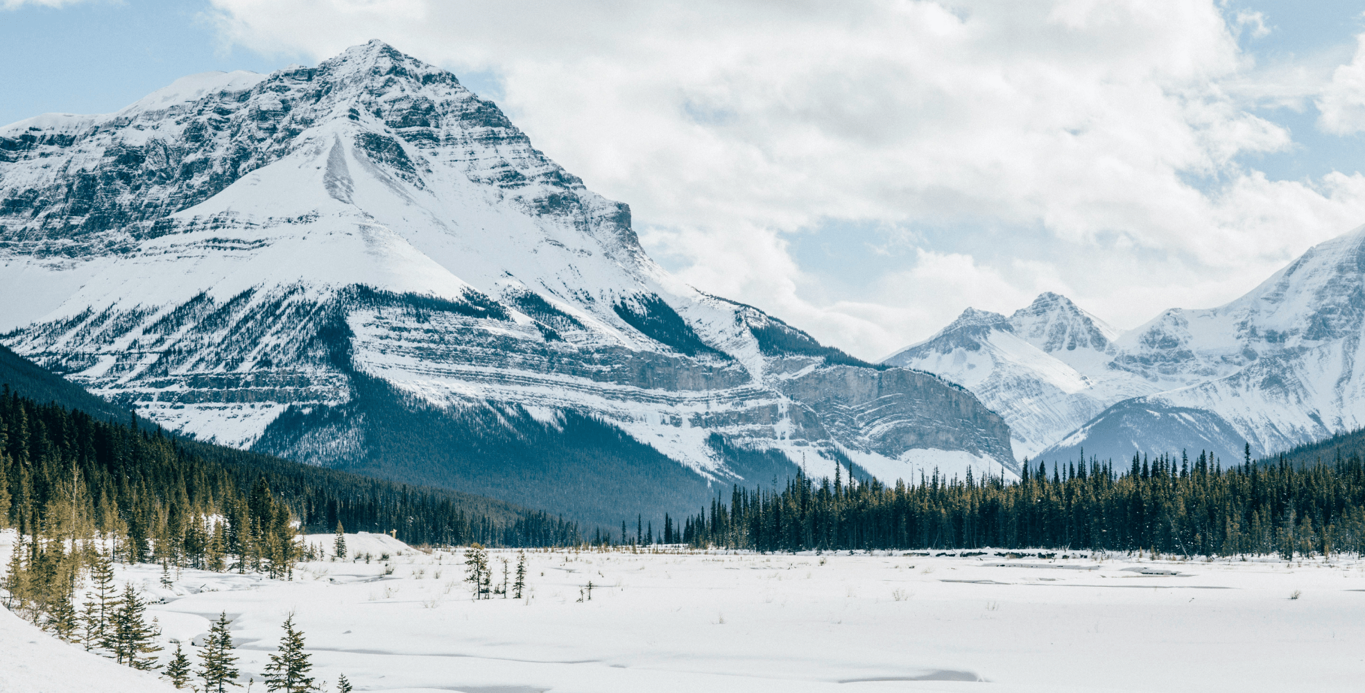 1968x1000 Day Tour of Icefields Parkway in Banff, AB with Radventures