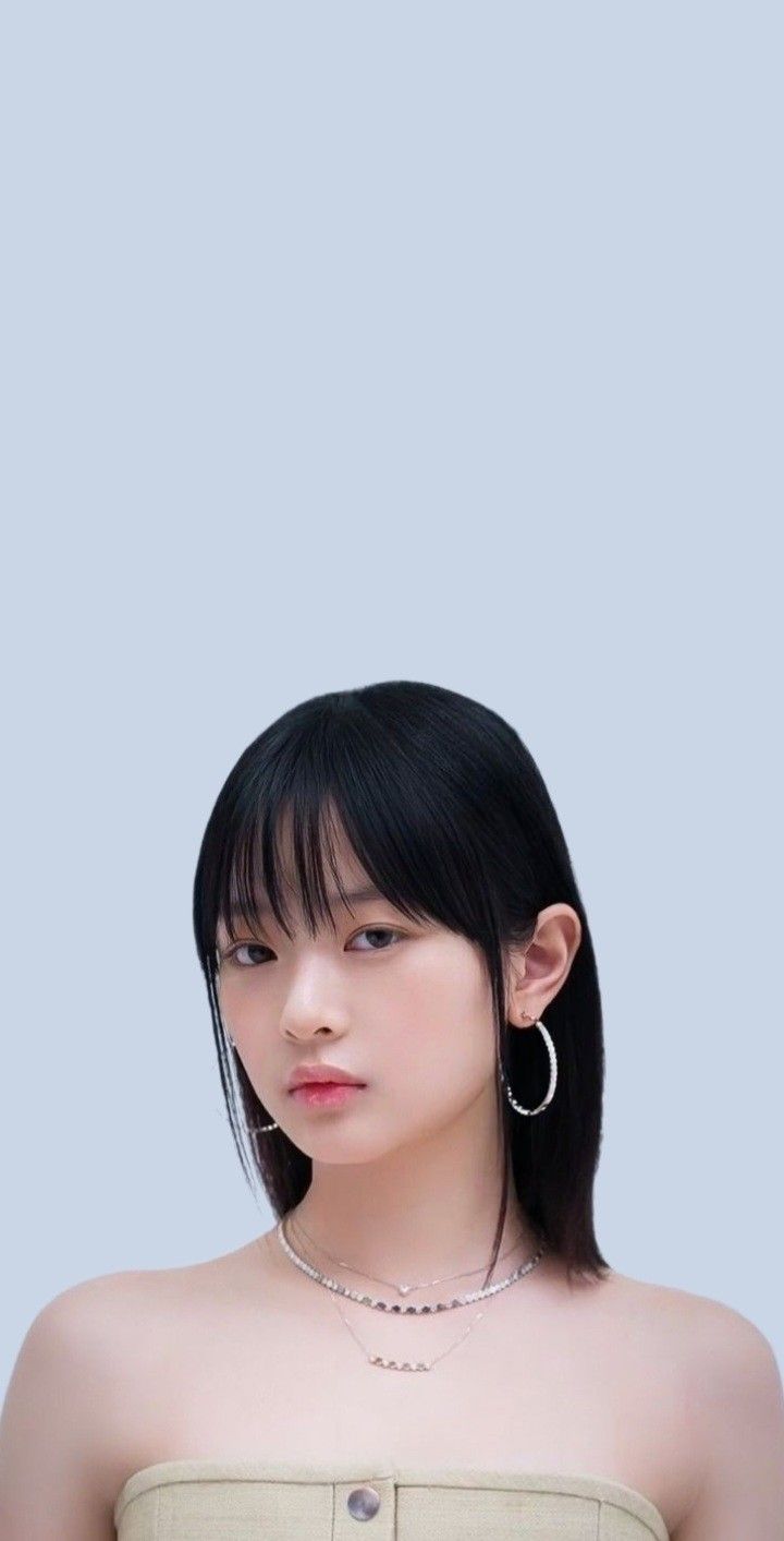 720x1413 HANNI WALLPAPER