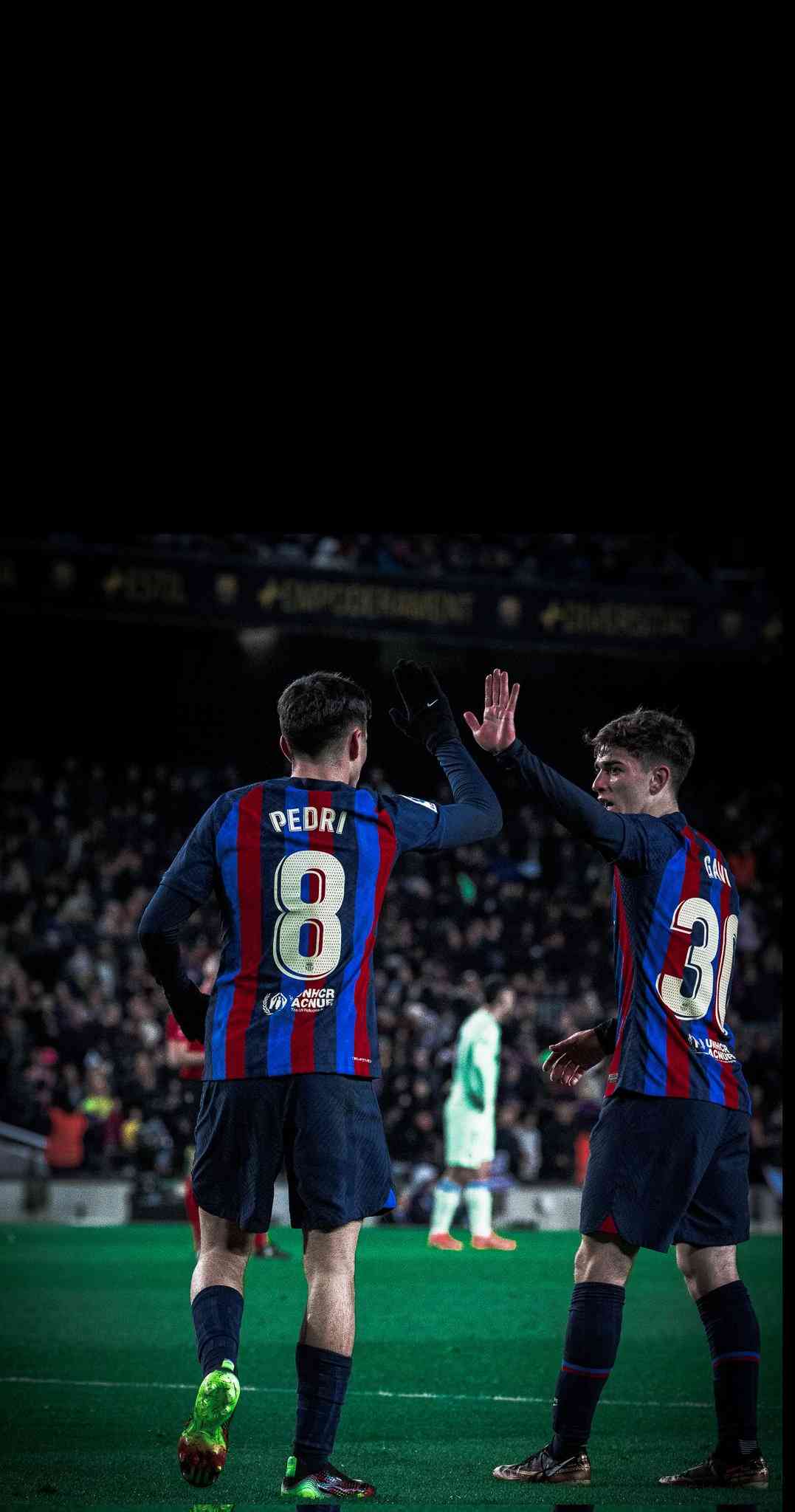 1077x2048 Pedri annd Gavi Wallpaper