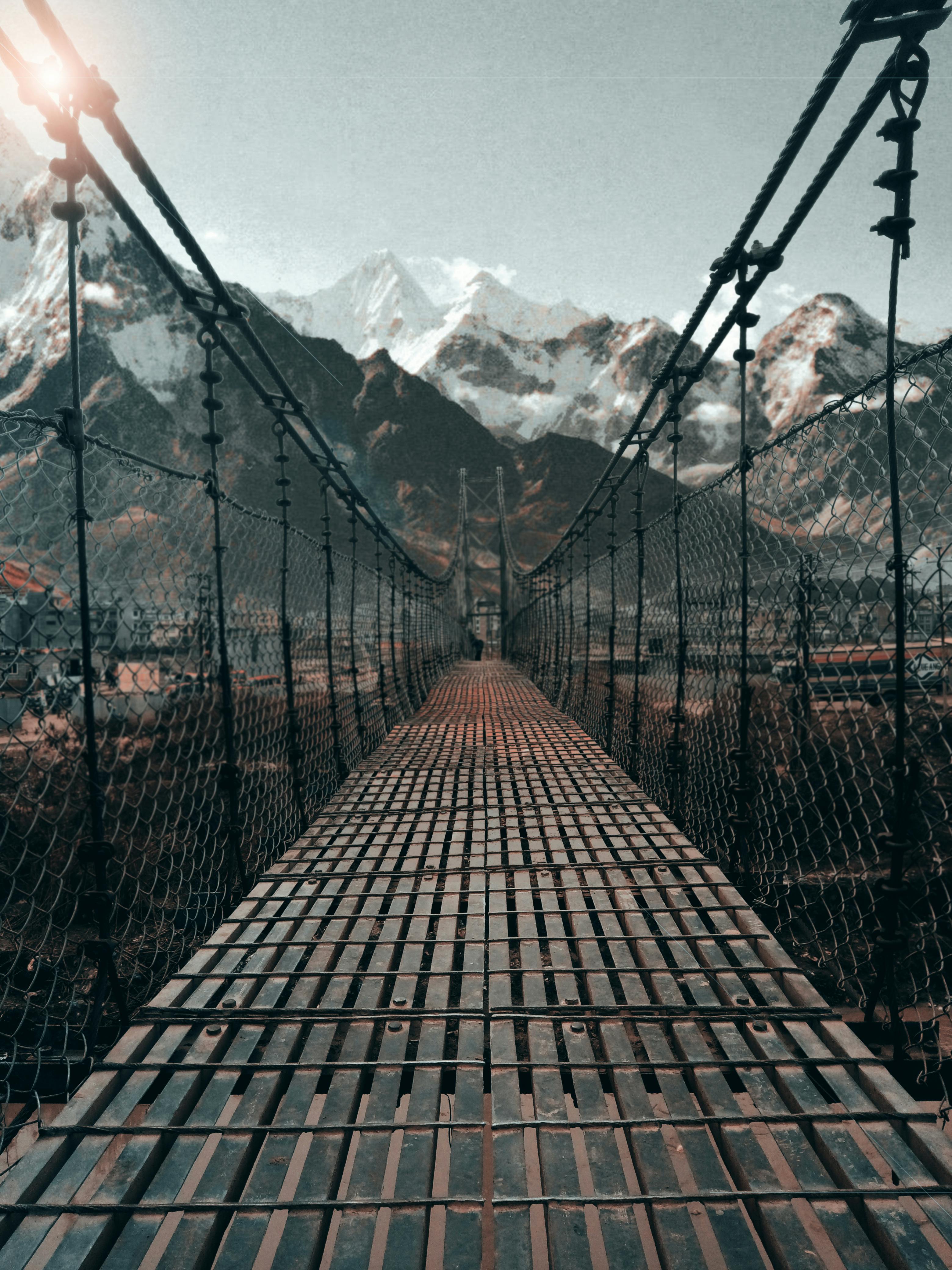 3120x4160 Brown and Black Bridge · Free