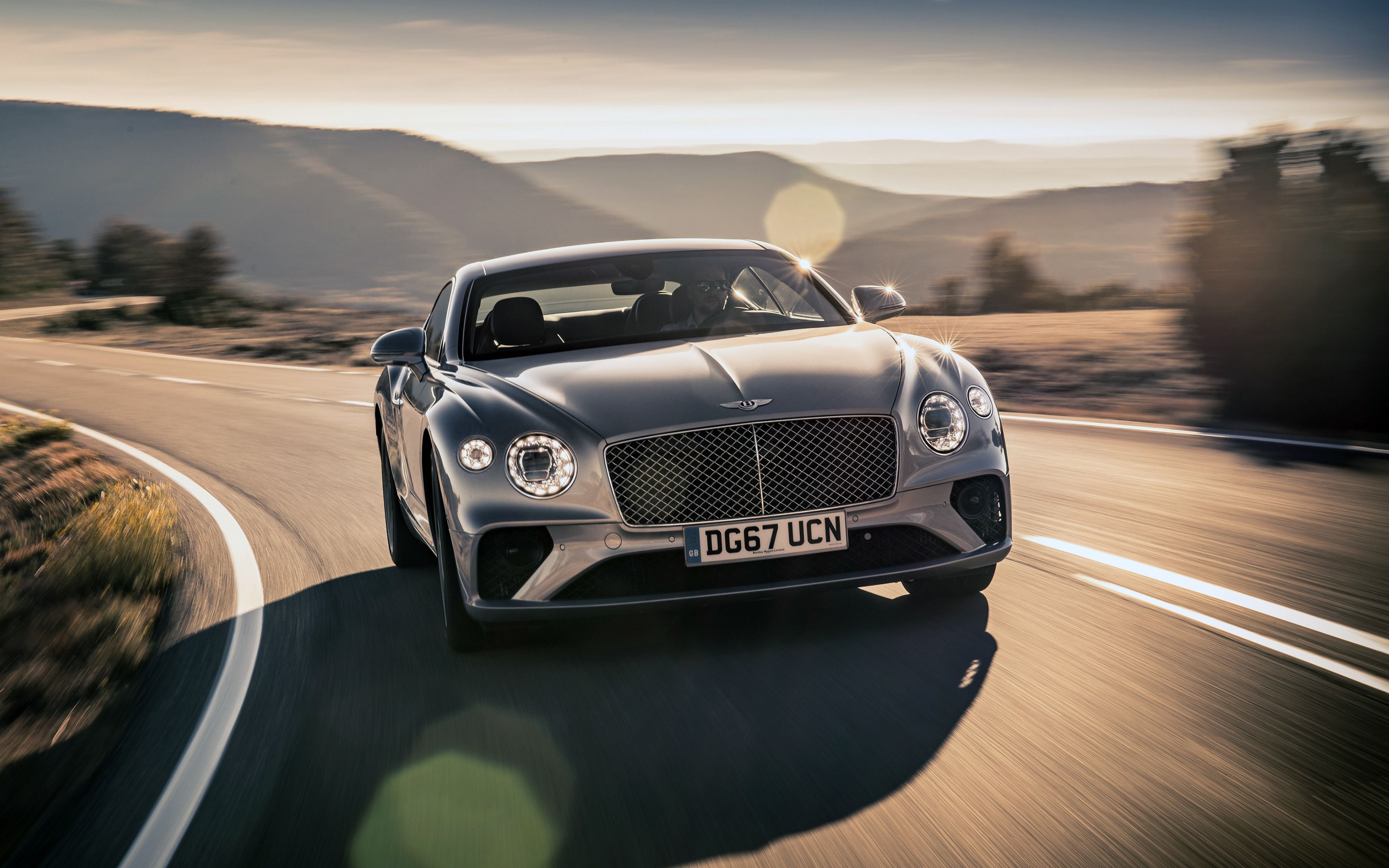 3840x2400 Bentley Continental GT 2018 4K HD