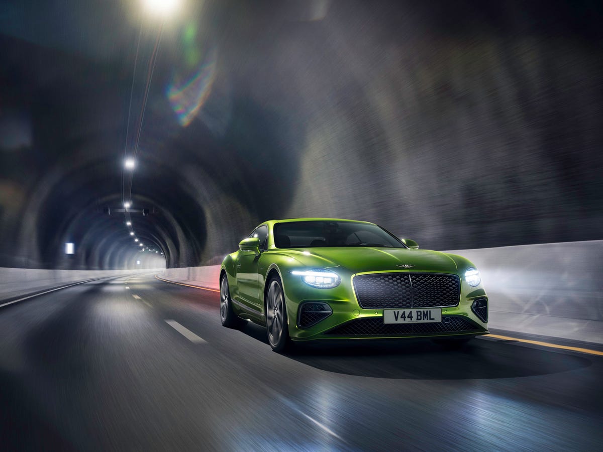 1200x900 View Photo of the 2025 Bentley Continental GT Speed