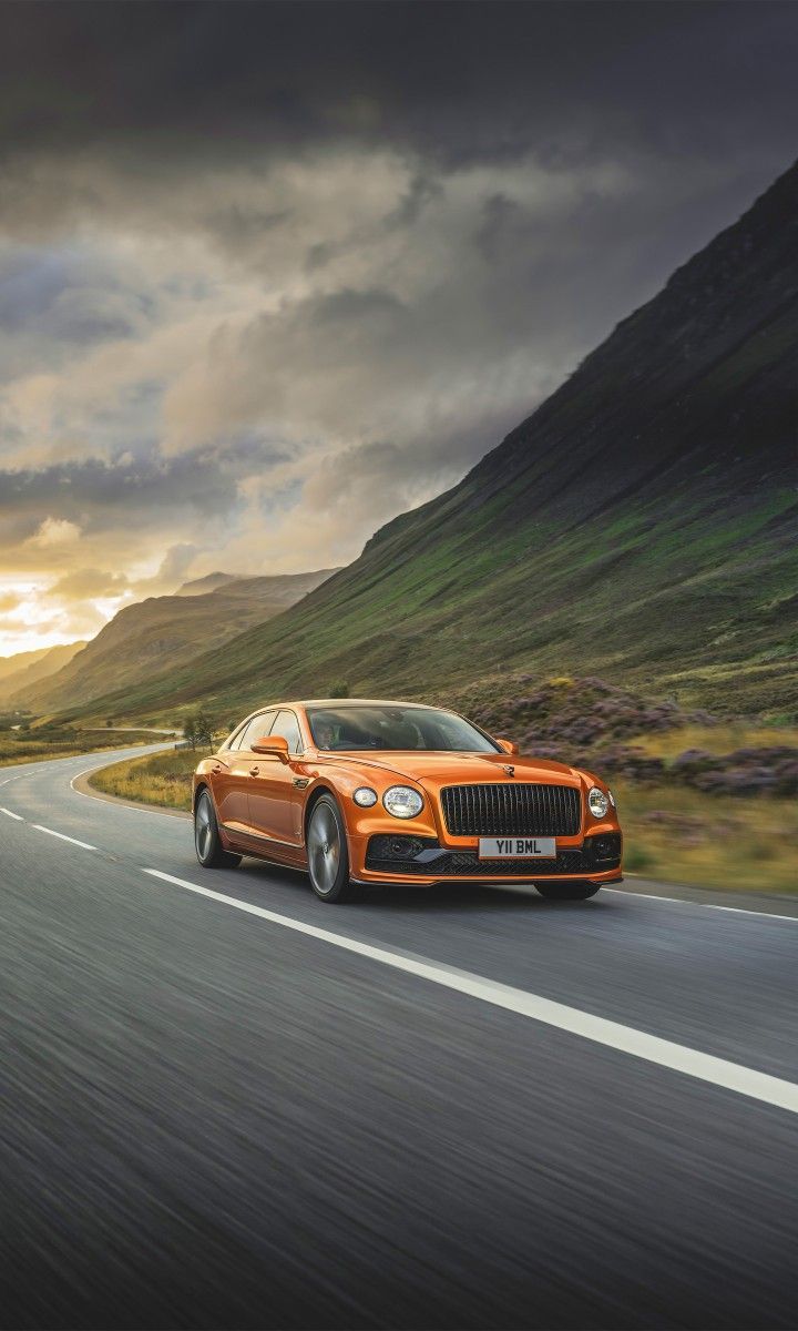 720x1200 Bentley Continental GT in Orange