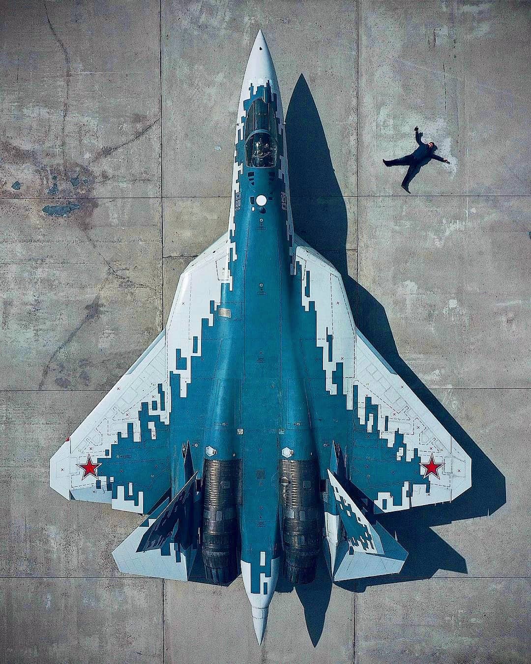 1080x1350 SU 57 Felon [1080 X 1350]