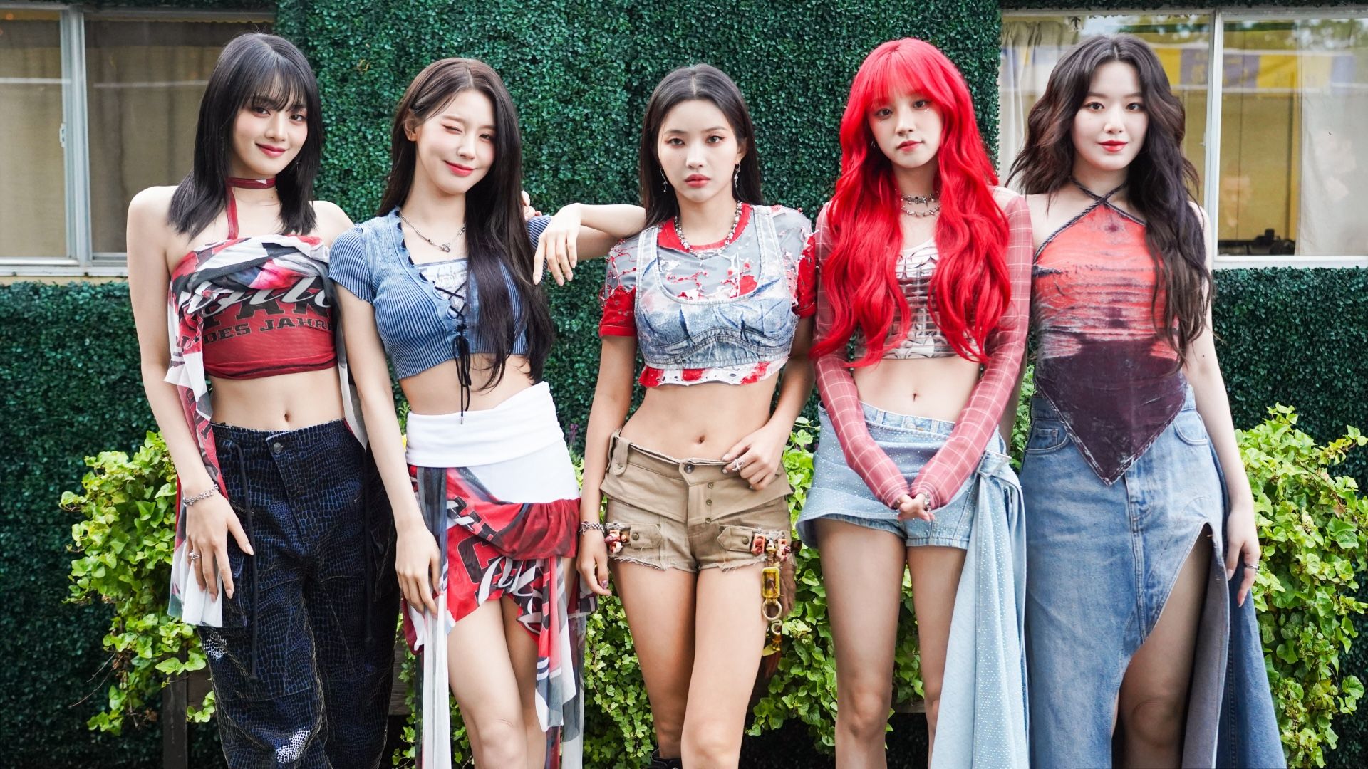 1920x1080 G)I DLE's Infinite Horizons