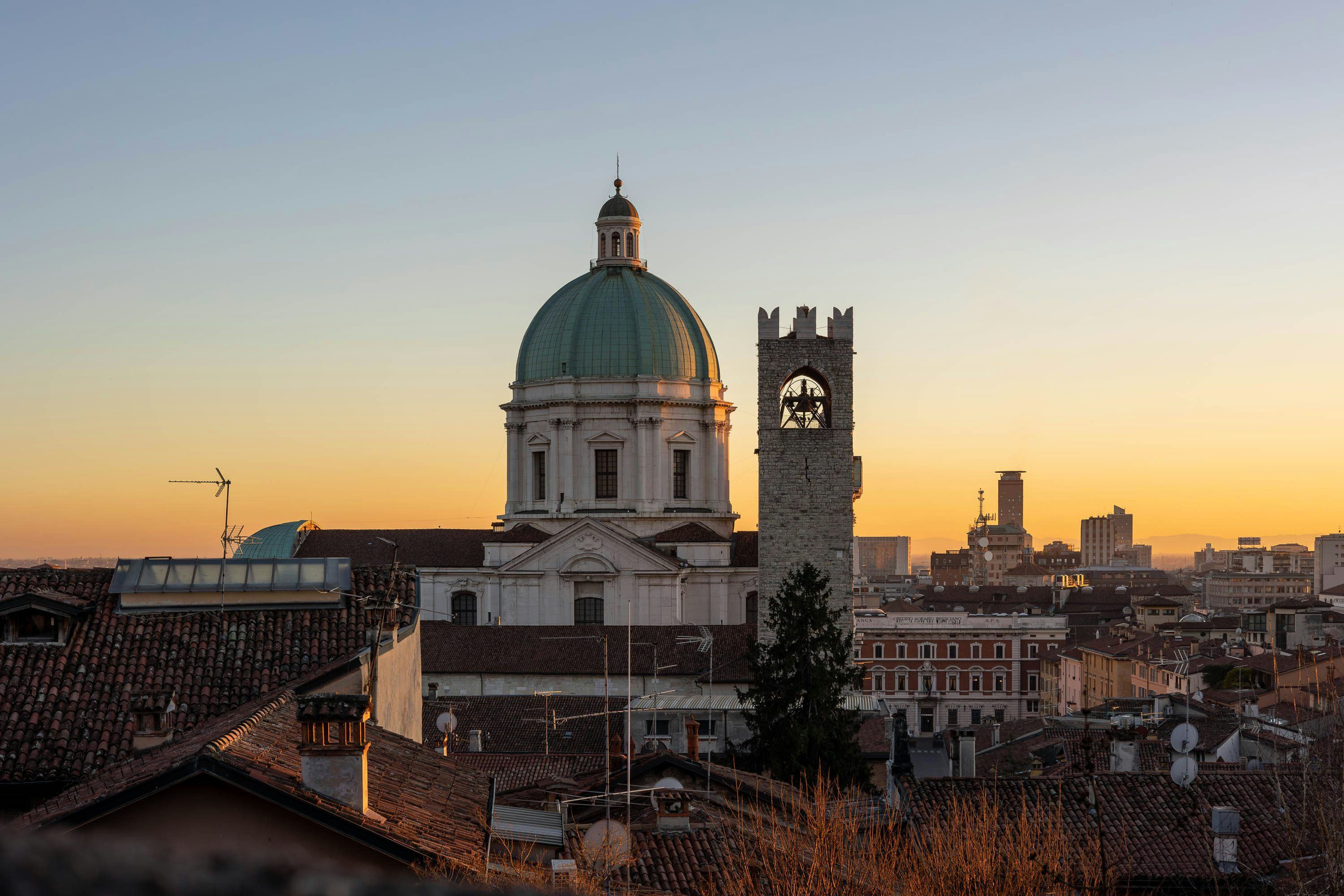 3000x2000 Brescia Picture. Download Free Image