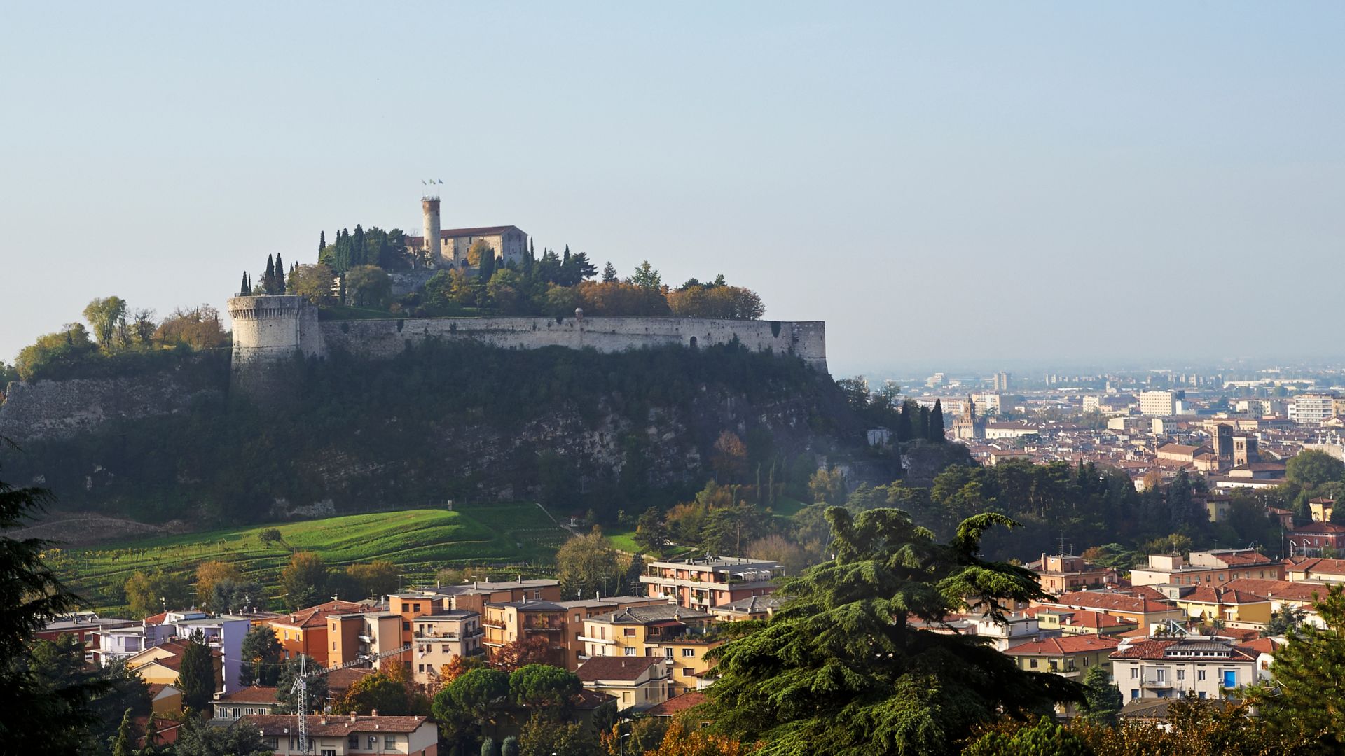 1920x1080 Brescia: Die besten Orte und Fotospots • italien!expert