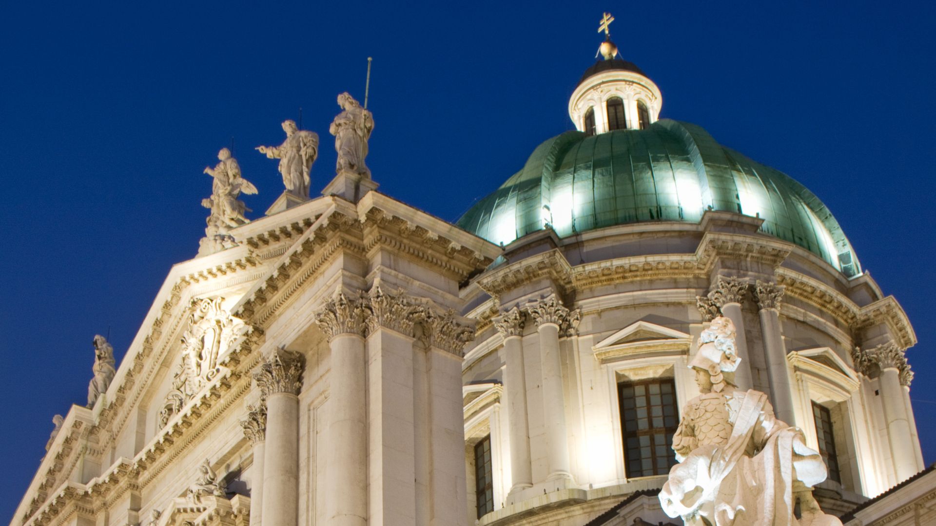 1920x1080 Brescia: Die besten Orte und Fotospots • italien!expert