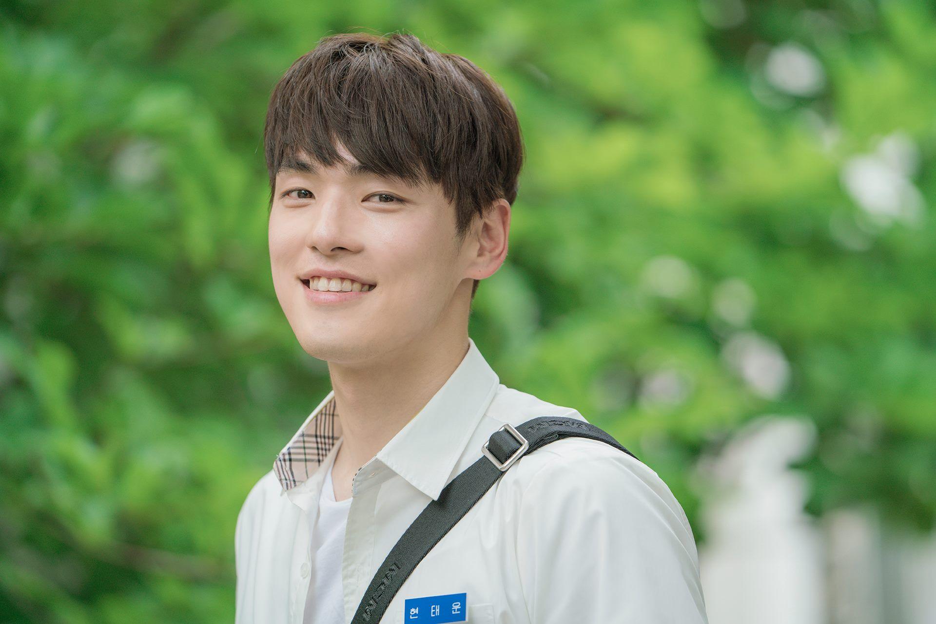 1920x1281 Kim Jung Hyun Captures Hearts In New “School 2017” Stills
