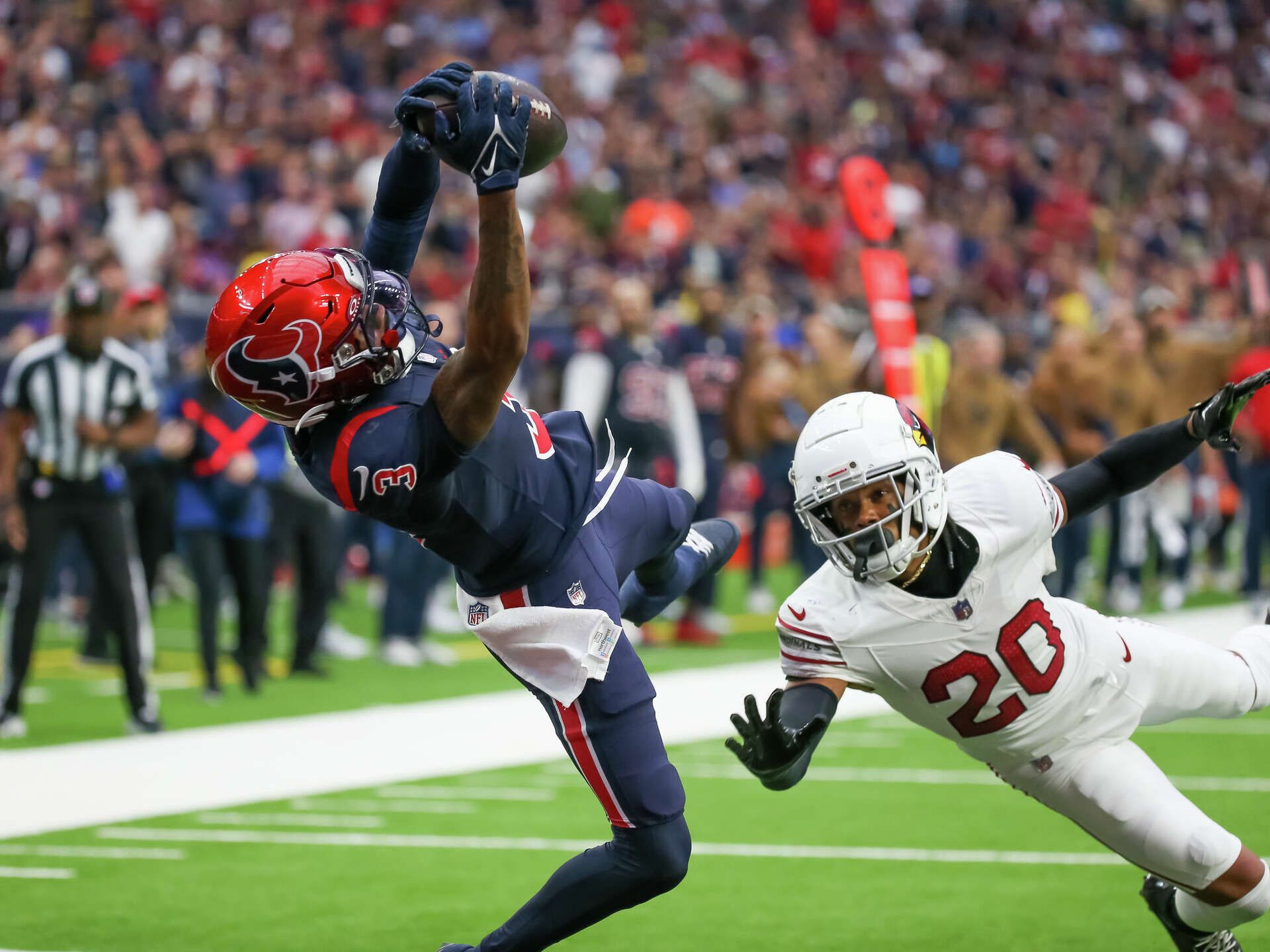 1920x1440 Tank Dell makes Texans history in pivotal win over Cardinals