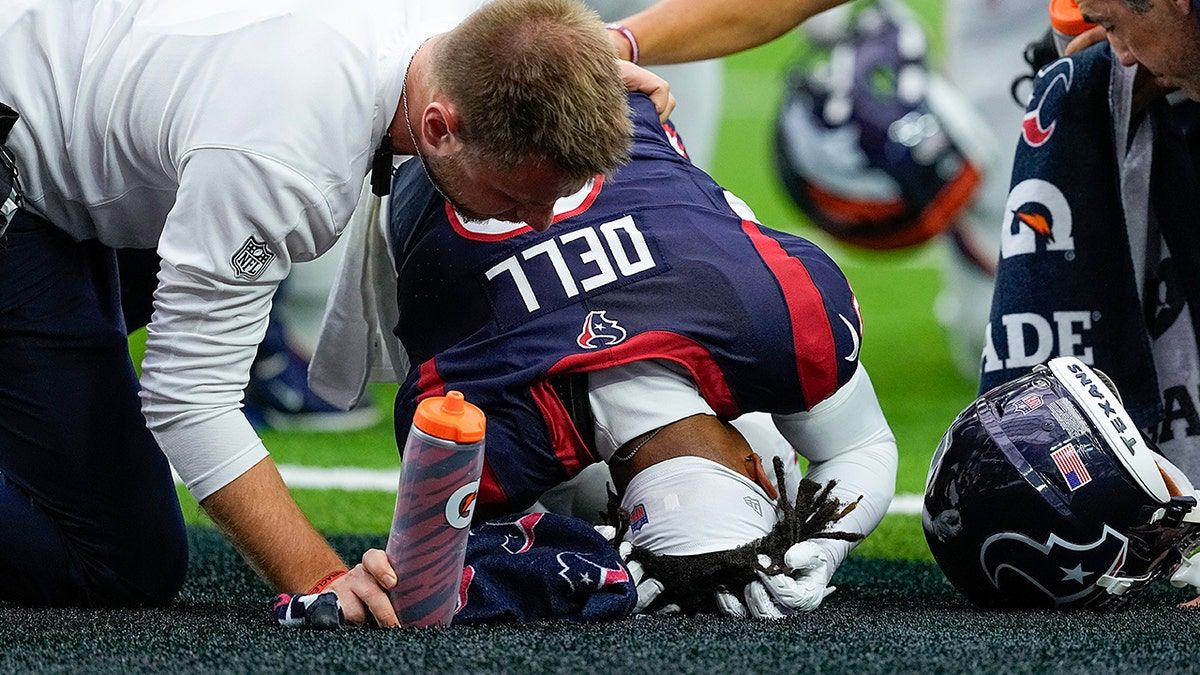 1200x675 Texans' emerging star Tank Dell out for season after fracturing fibula: reports