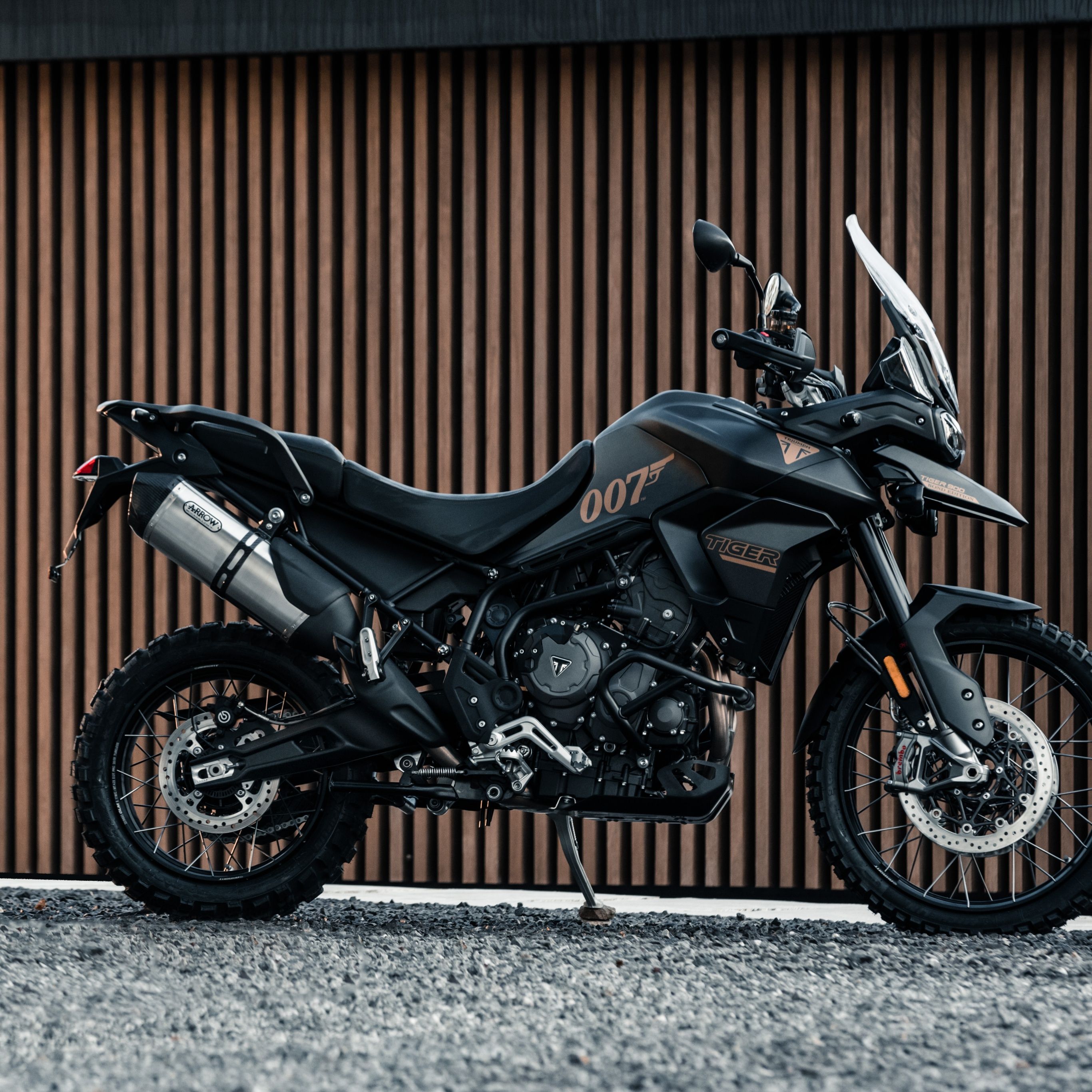 2732x2732 Triumph Tiger 900 Bond Edition 5K Wallpaper