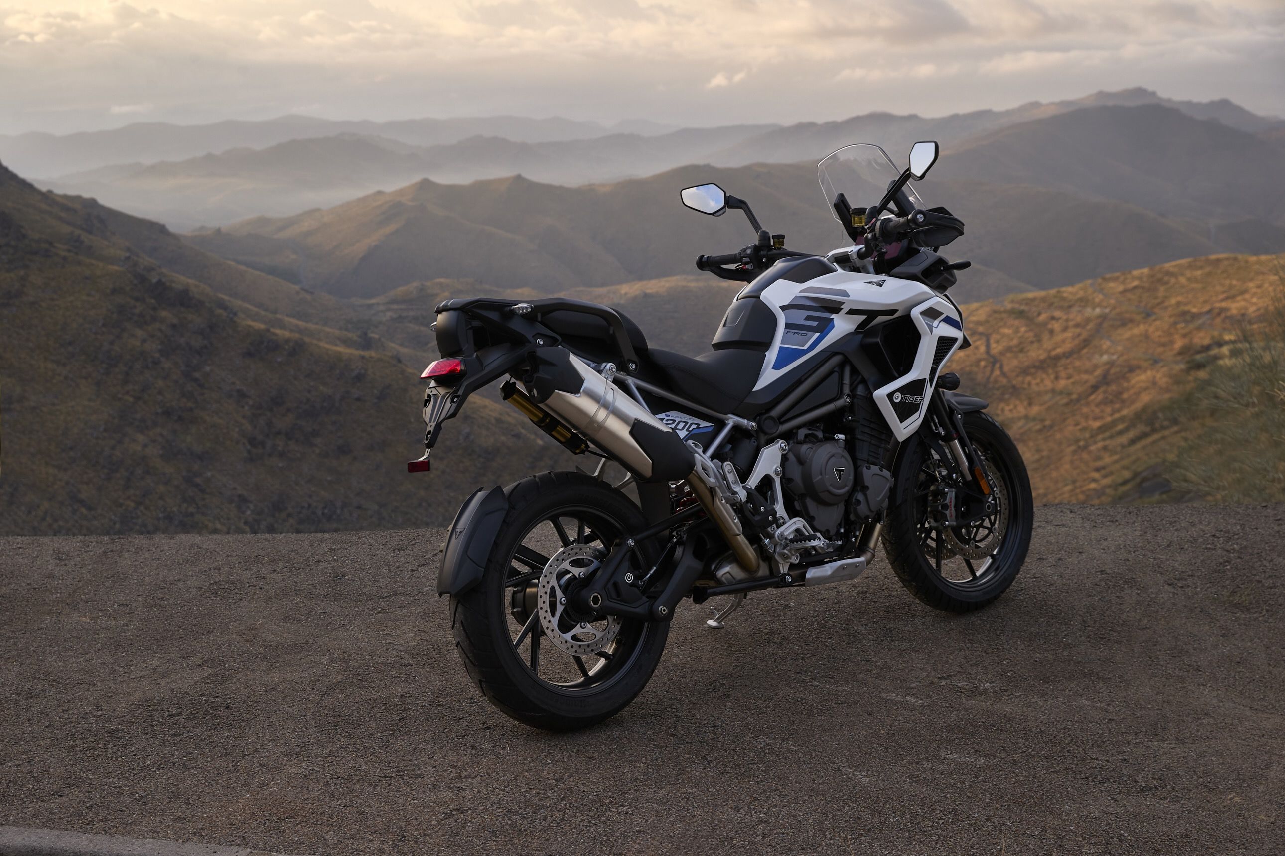 2579x1719 TRIUMPH TIGER ALPINE AND DESERT EDITIONS Rider Magazine