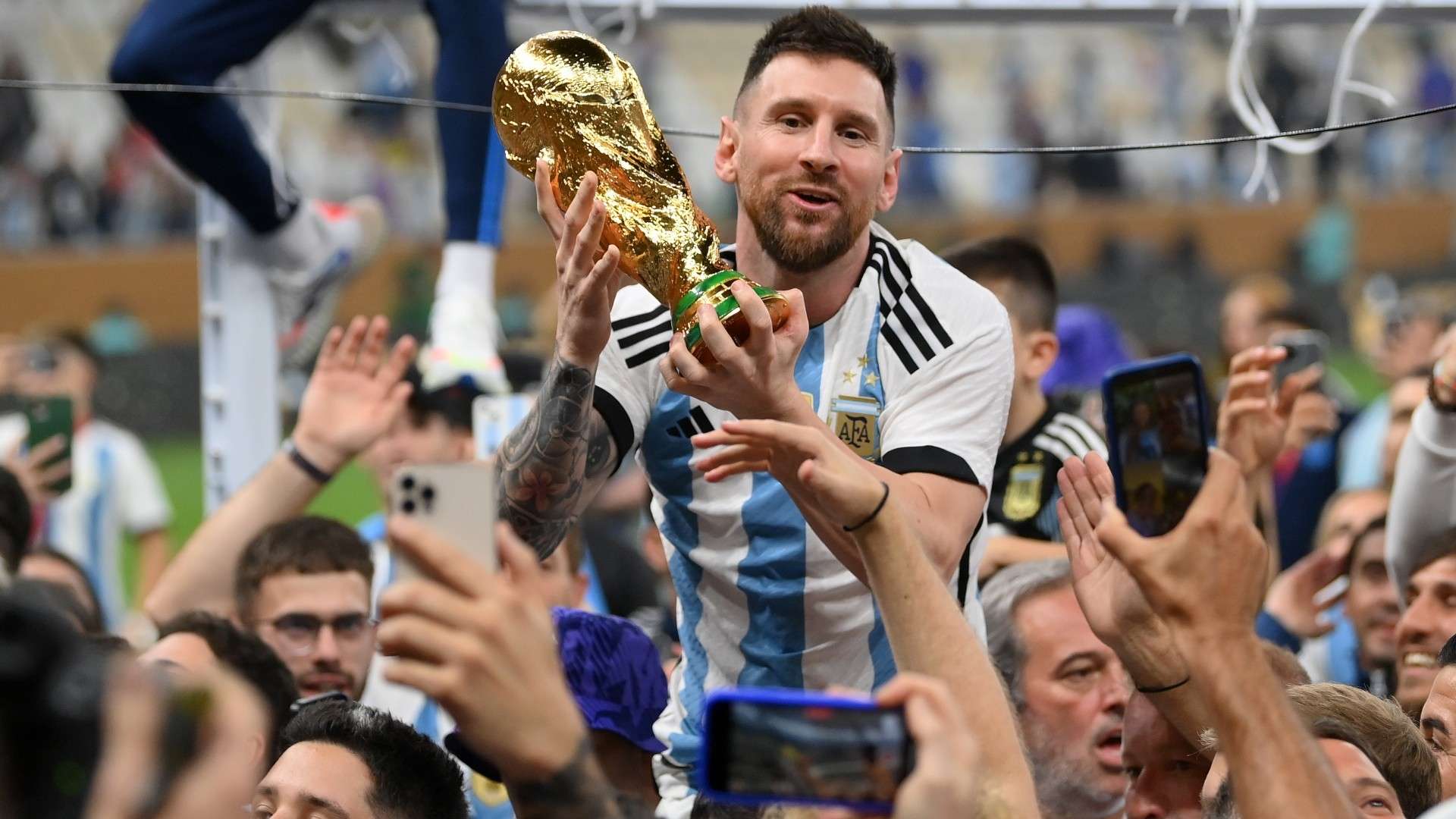 1920x1080 There's nothing left' Messi admits he's 'achieved everything' after lifting World Cup with Argentina