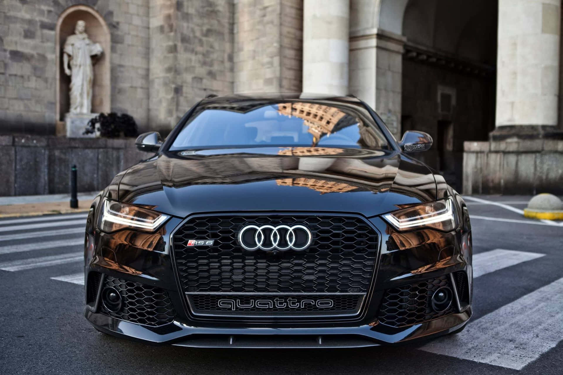 1920x1279 Download Captivating Audi RS6 Performance in Action Wallpaper