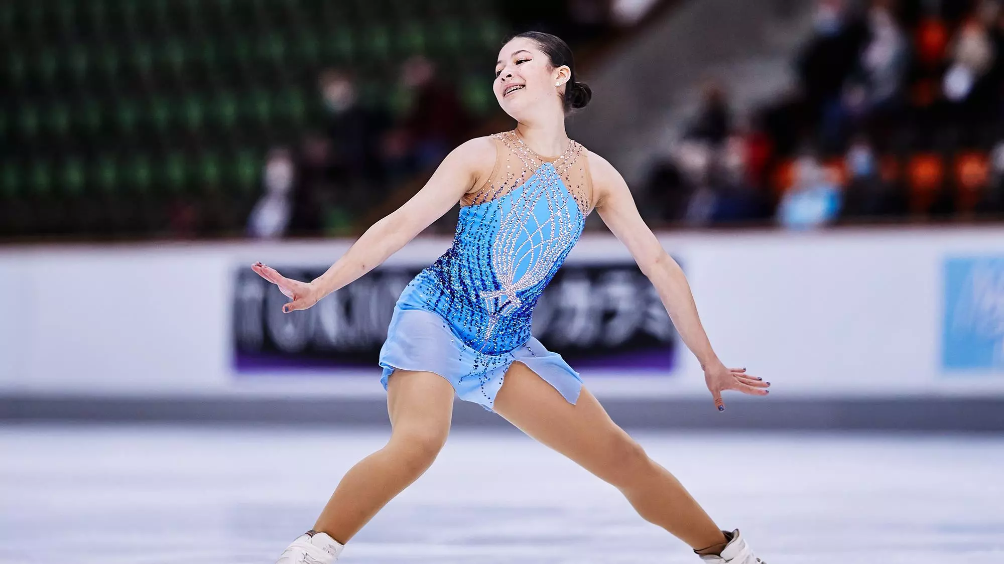 2000x1124 Alysa Liu Team: Figure Skating.S. Figure Skating