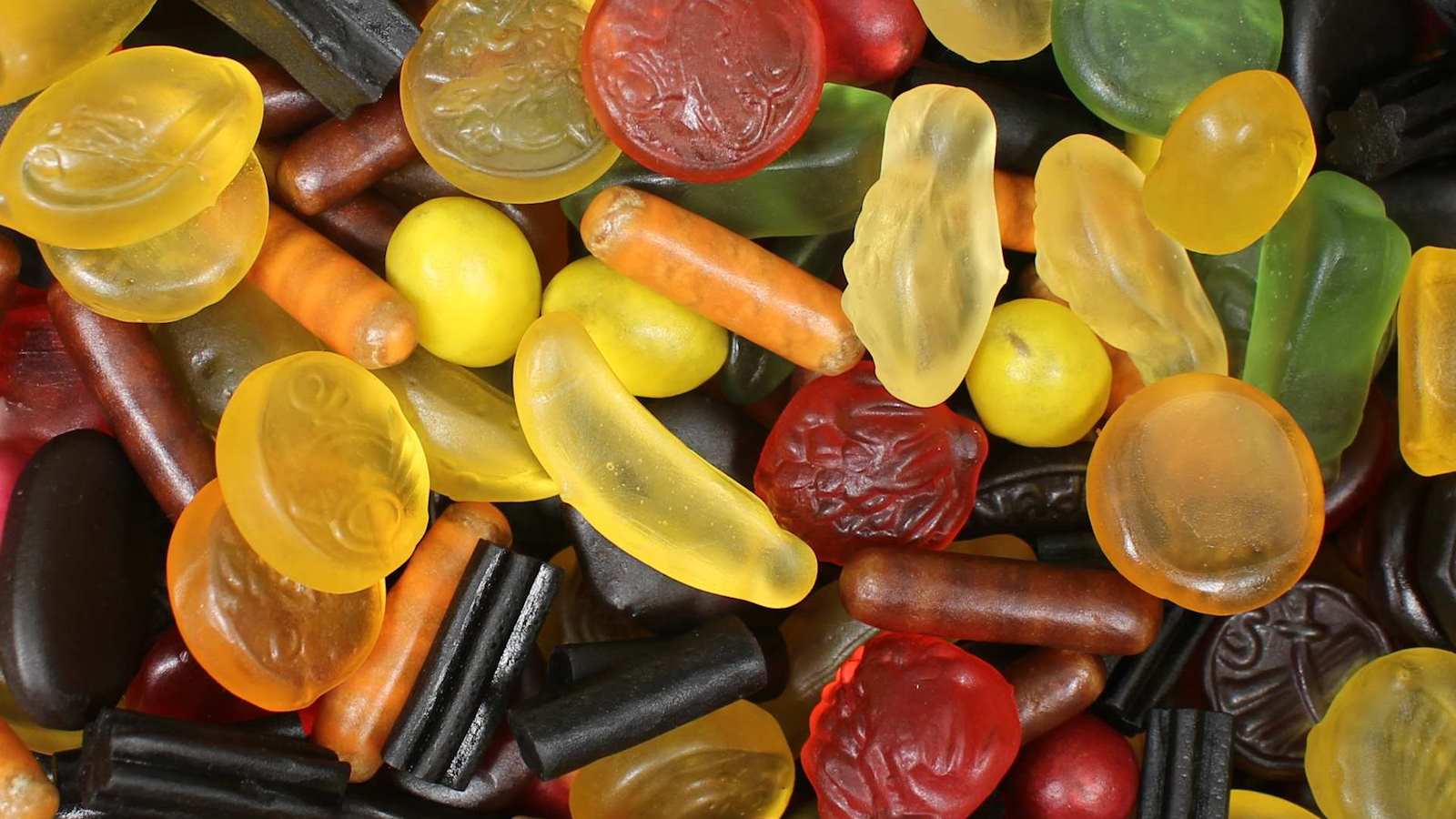 1600x900 New: Haribo Matador Mix & Labre Larver