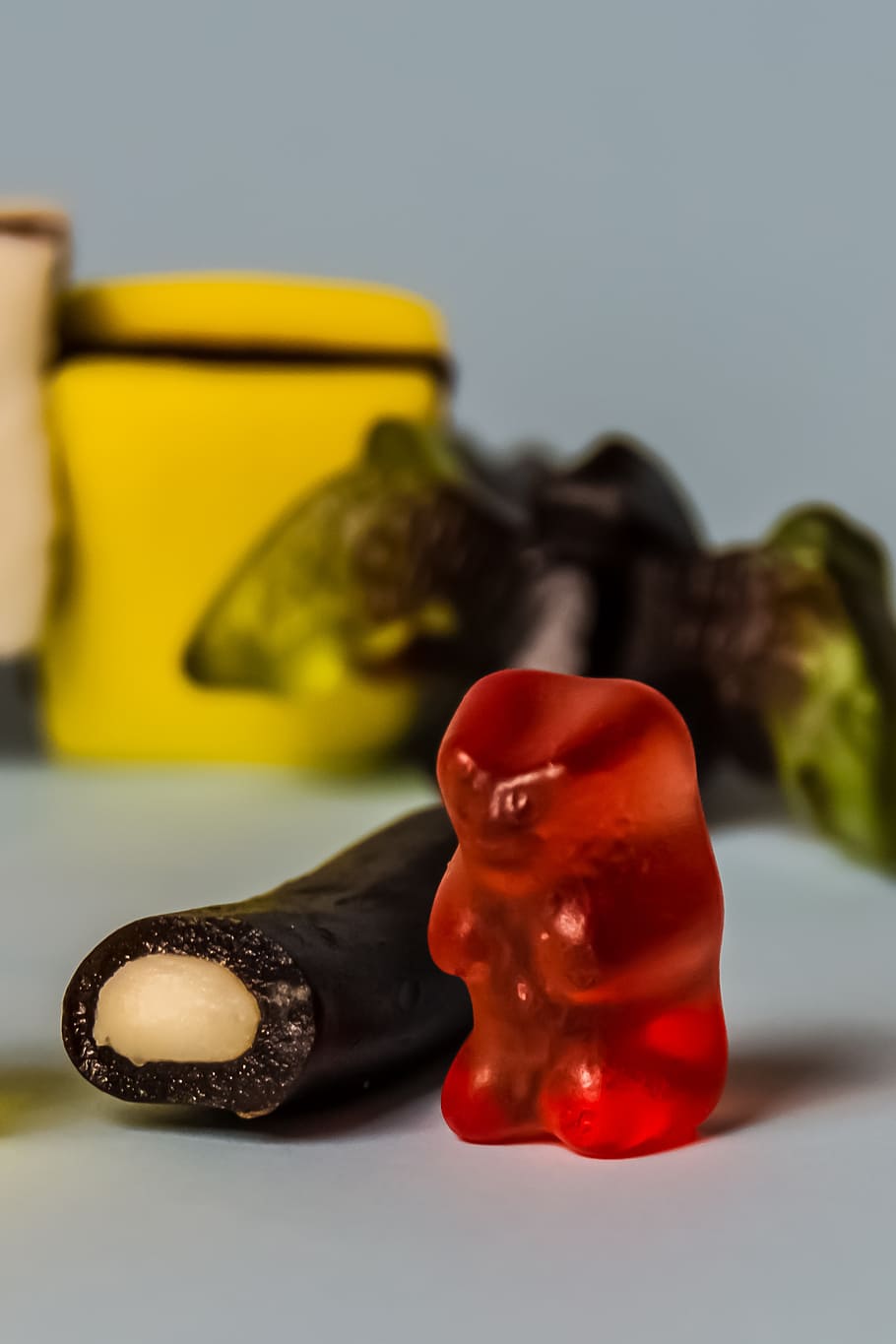 910x1365 Haribo colorado 1080P, 2K, 4K, 5K HD wallpaper free download