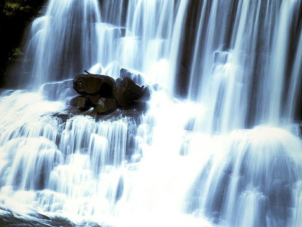 1024x768 Waterfalls wallpaper: Beautiful Natural Waterfall Nature