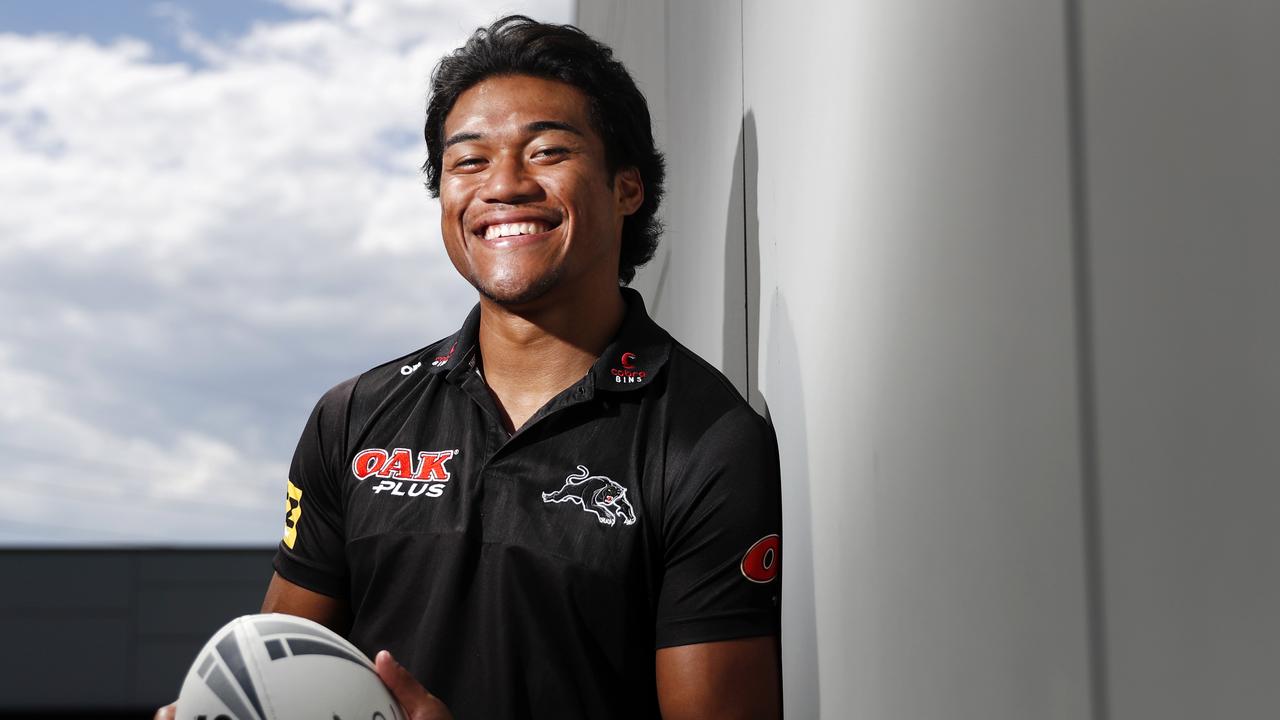 1280x720 NRL Grand Final 2021: Eyebrow waxing Brian To'o a hit with females