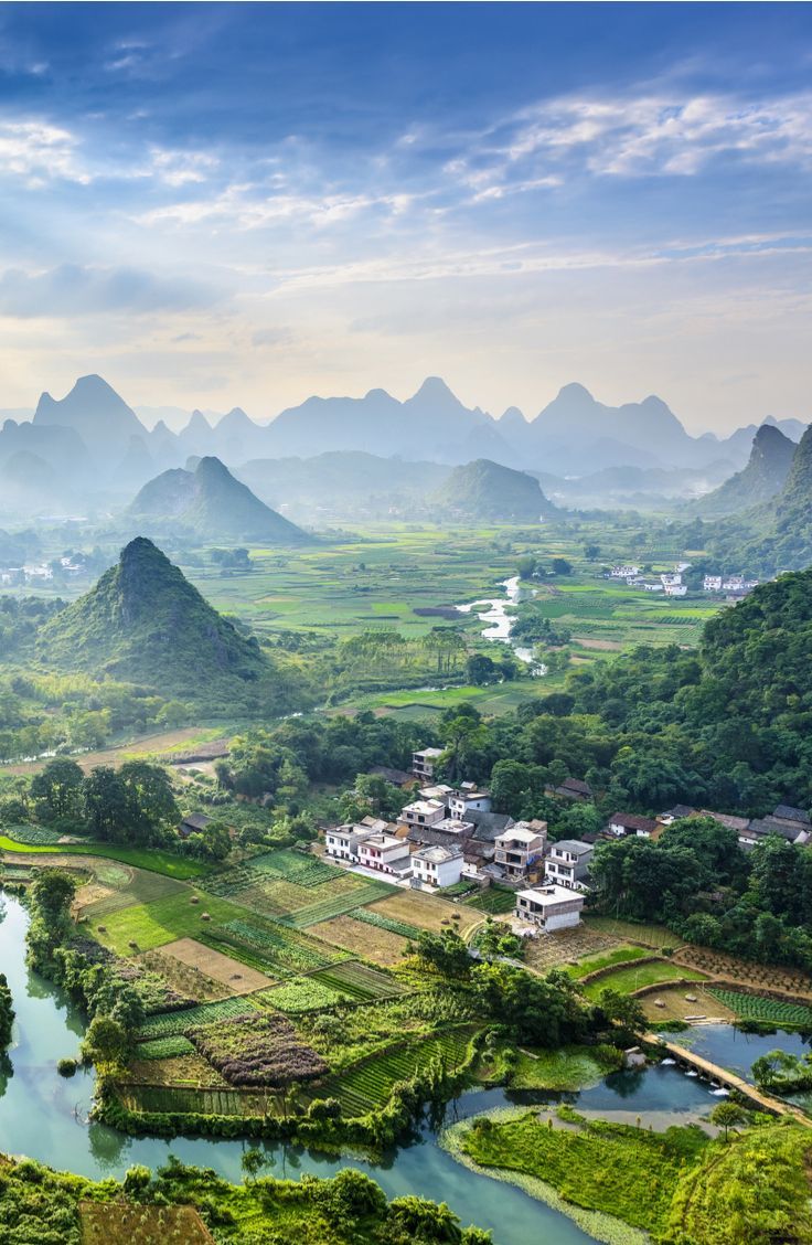 736x1128 Landscape of Guilin, Li River and Karst mountains. Located near Yangshuo County, Guilin City, Guangxi Province, China