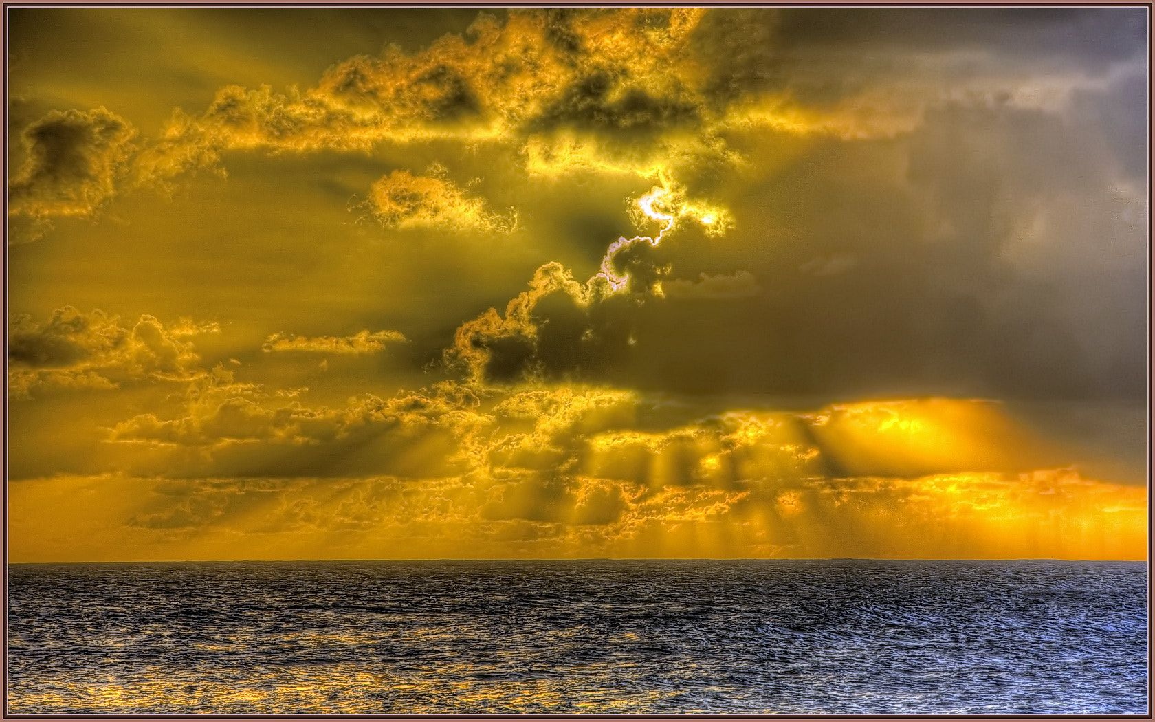 1680x1050 Golden Sunset Glow.jpeg