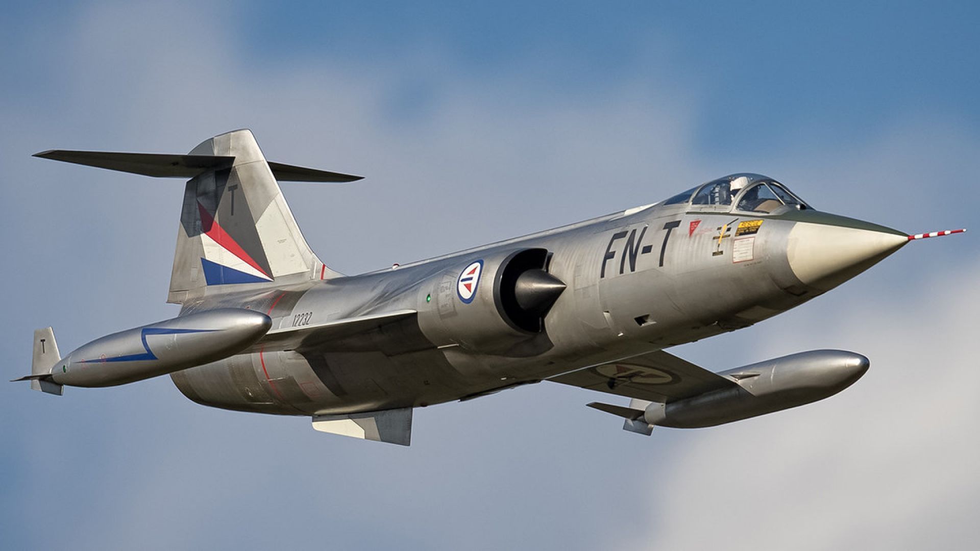 1920x1080 The impressing F 104 Starfighter 1:3