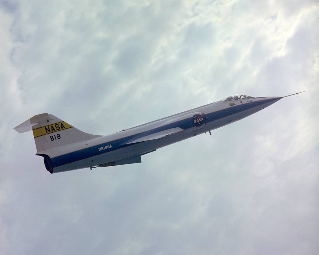 1041x833 F 104 Starfighter