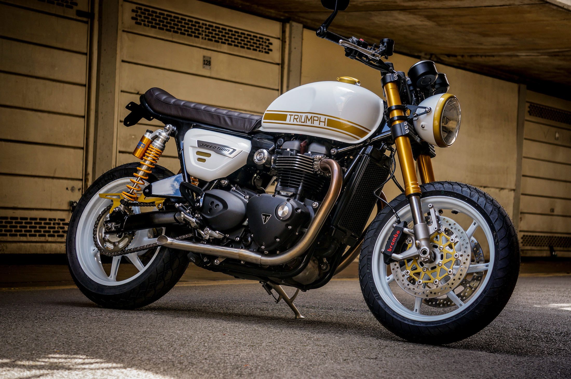 2200x1462 Triumph Speed Twin Wallpaper