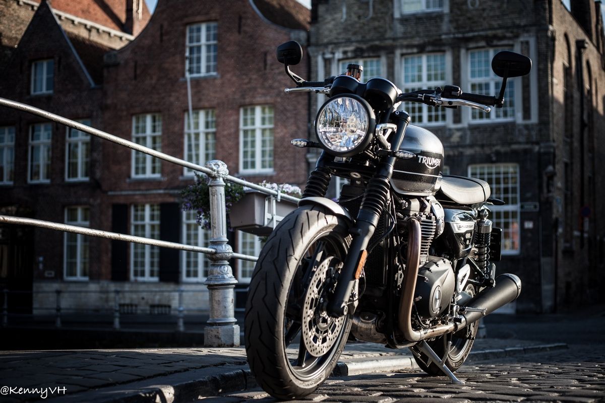1200x800 Review: Triumph Speed Twin