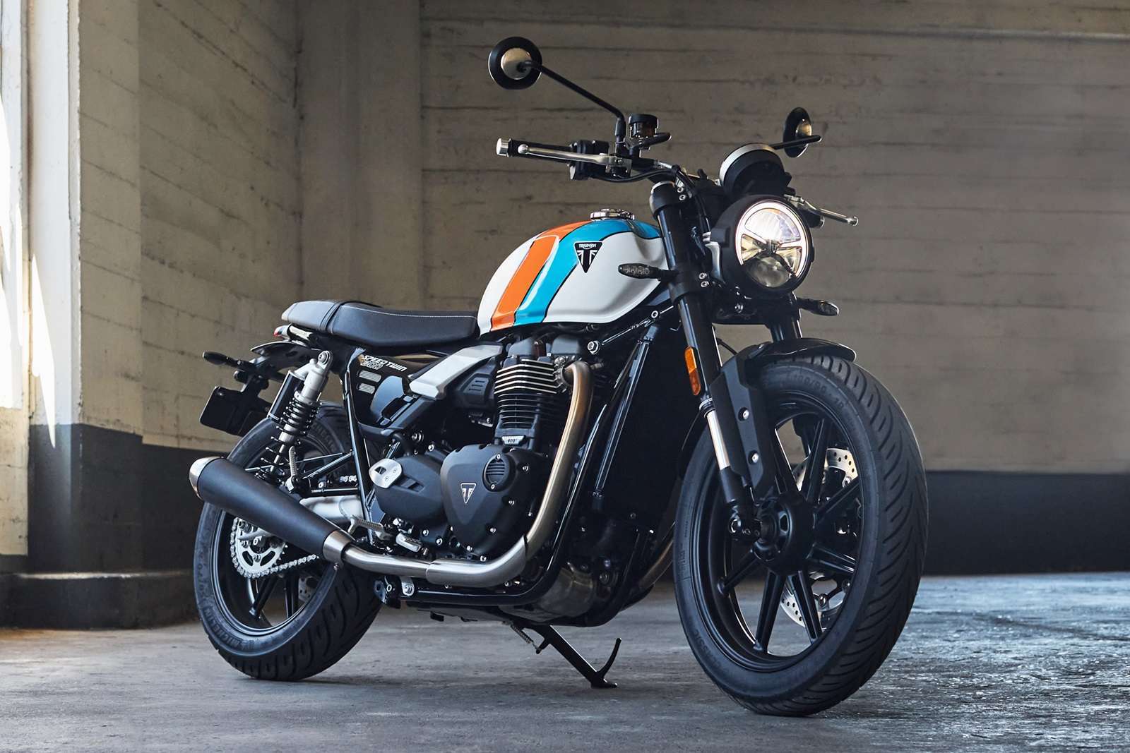 1600x1067 Triumph Speed Twin 900 unveiled. Motorcycle News, Reviews and Knowledge Base