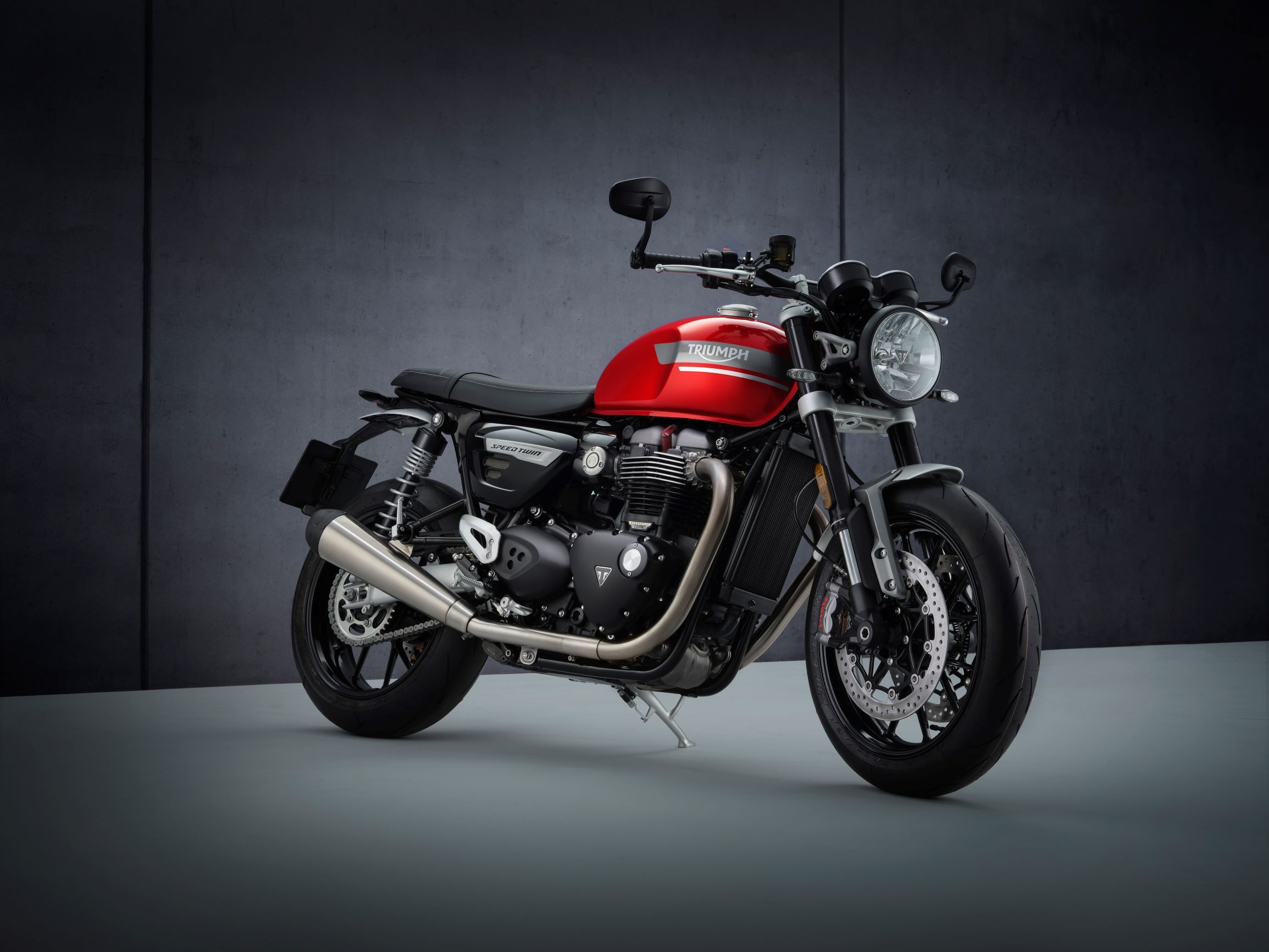 2309x1732 The Triumph Speed Twin Gets Even Speedier for 2022