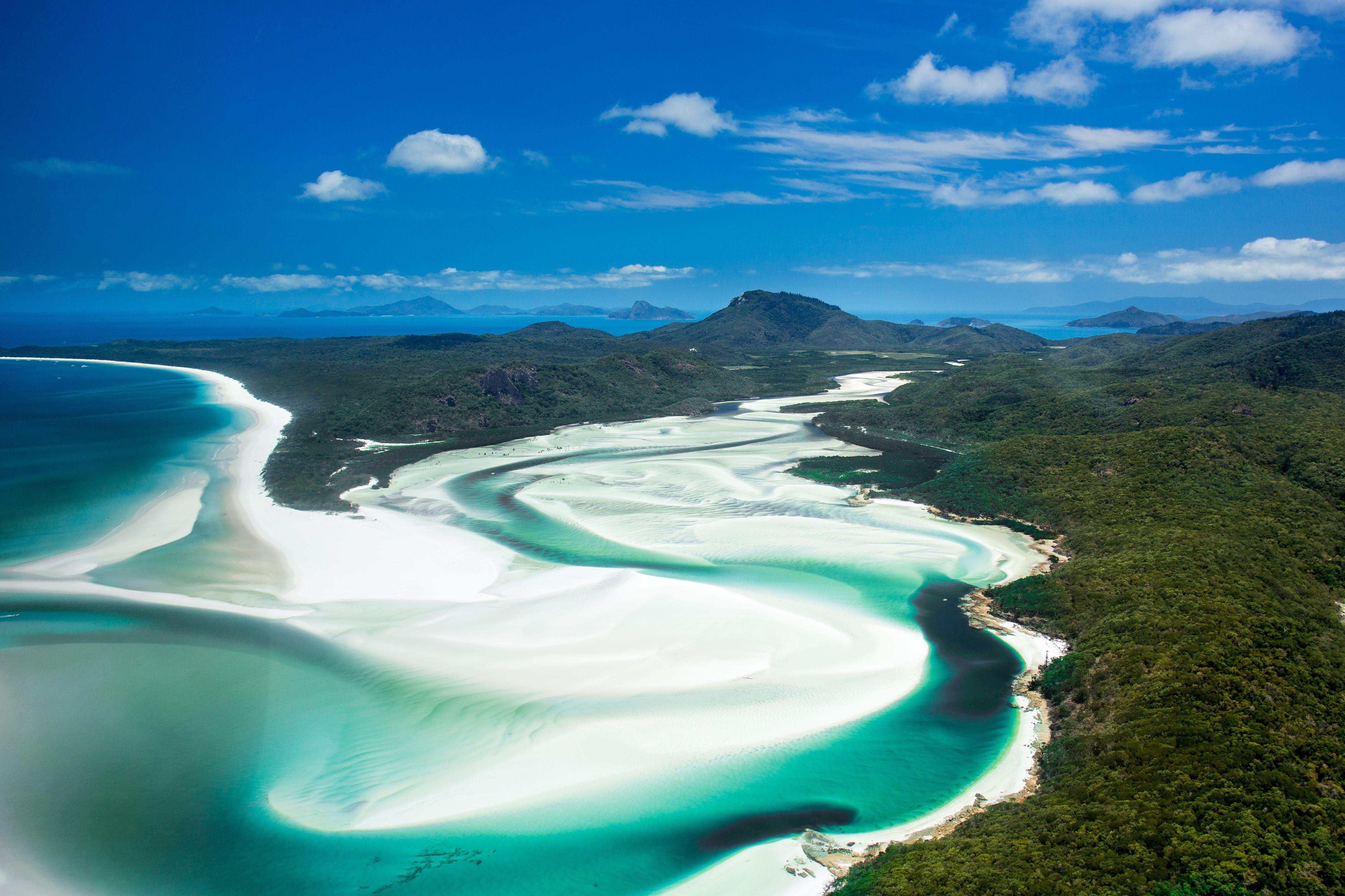 4764x3176 Beautiful Whitsunday Islands in Australia Wallpaper