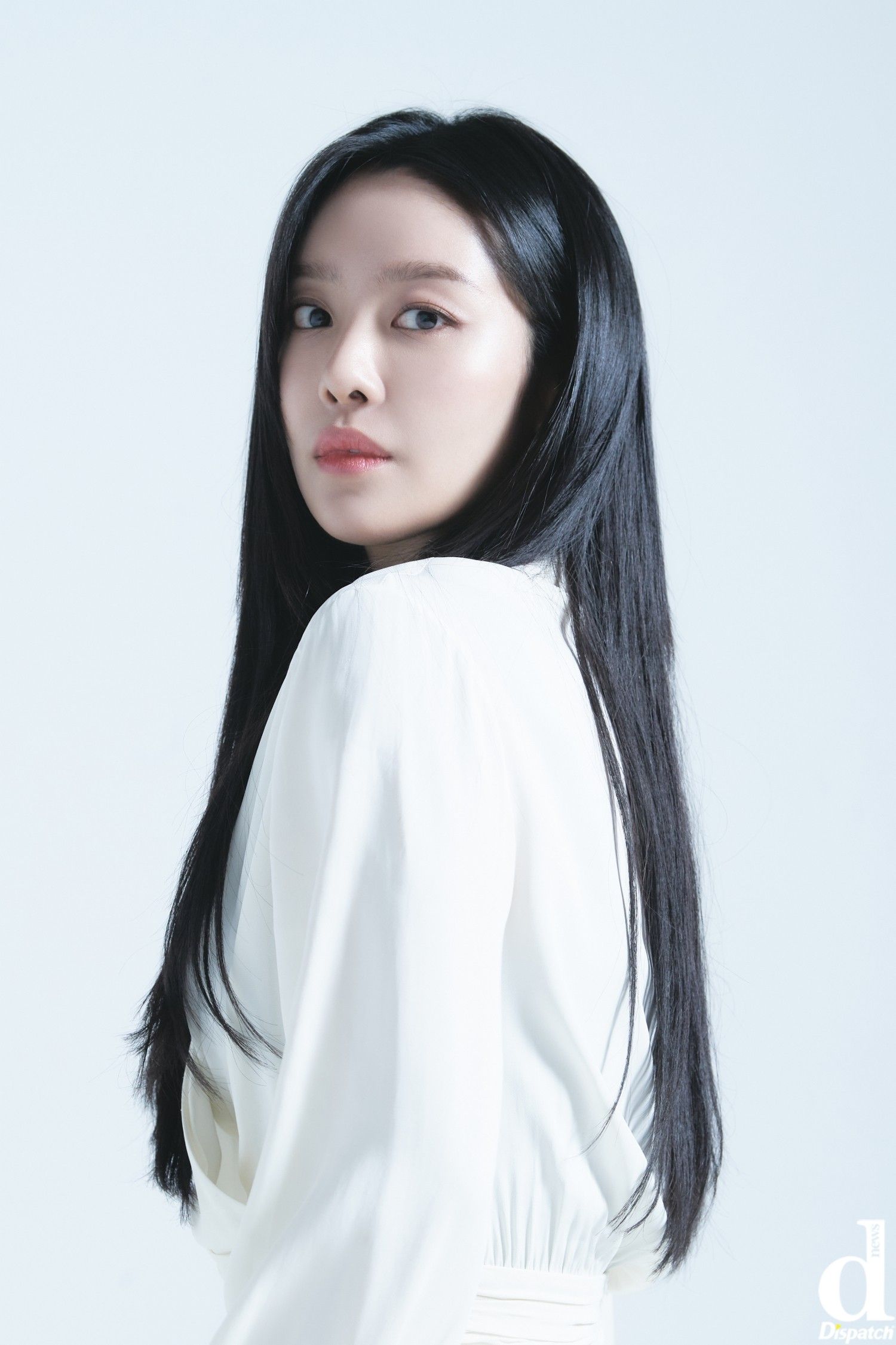 1500x2250 Cha Joo Young Poses Gracefully For Photohoots With Dispatch. DIPE.CO.KR