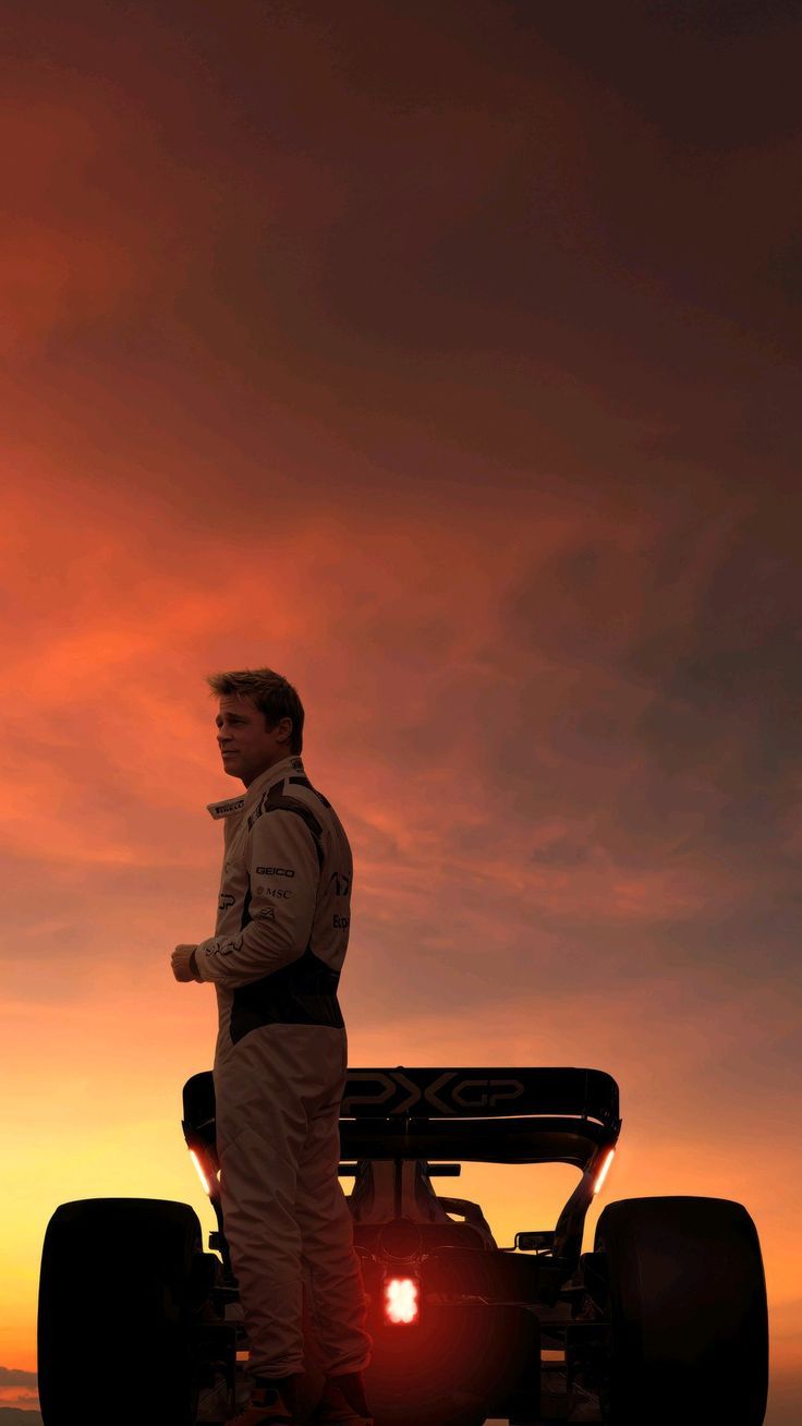 736x1308 f1 movie 8k