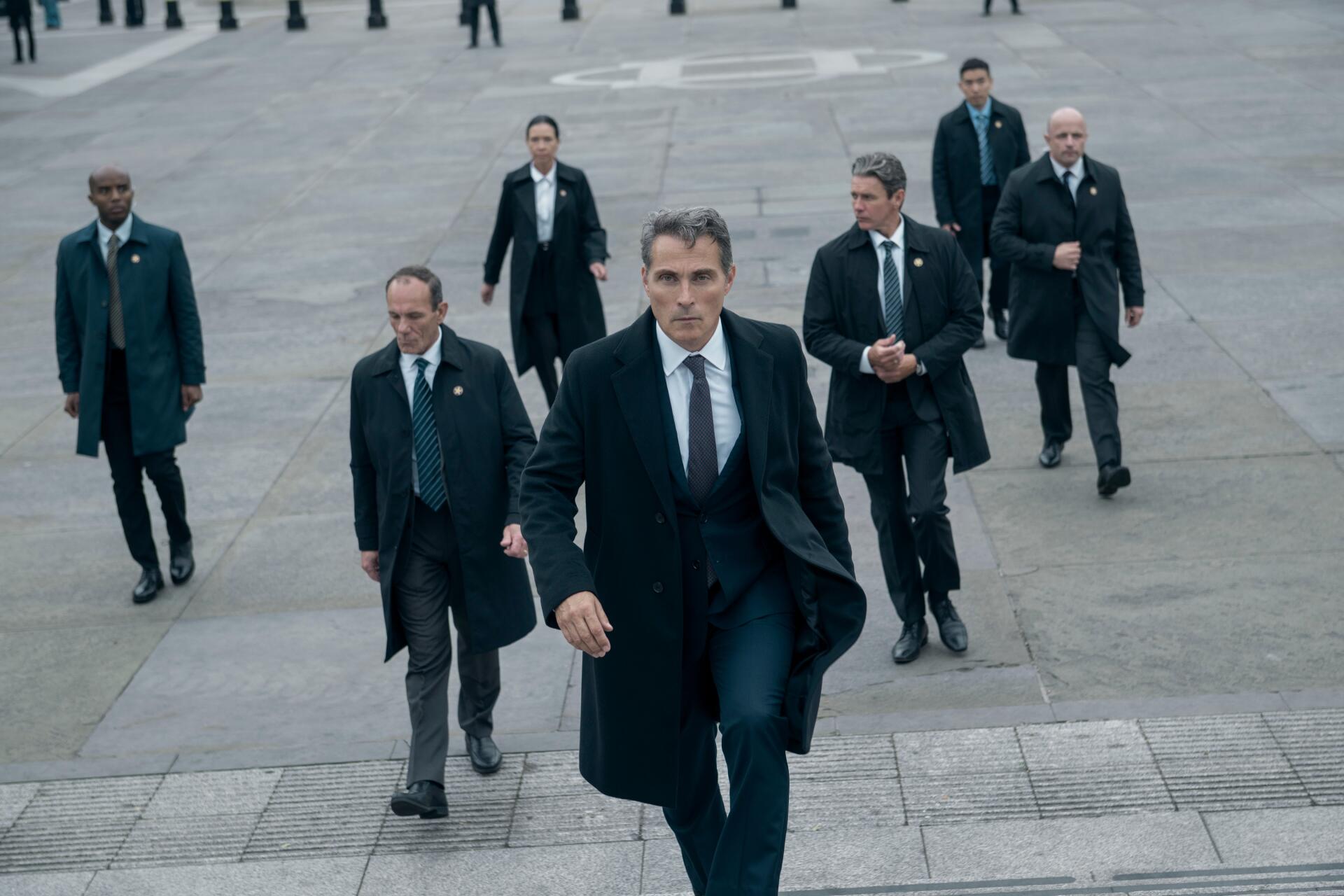1920x1280 The Diplomat of Power (Suit, 2K Quad HD Wallpaper)