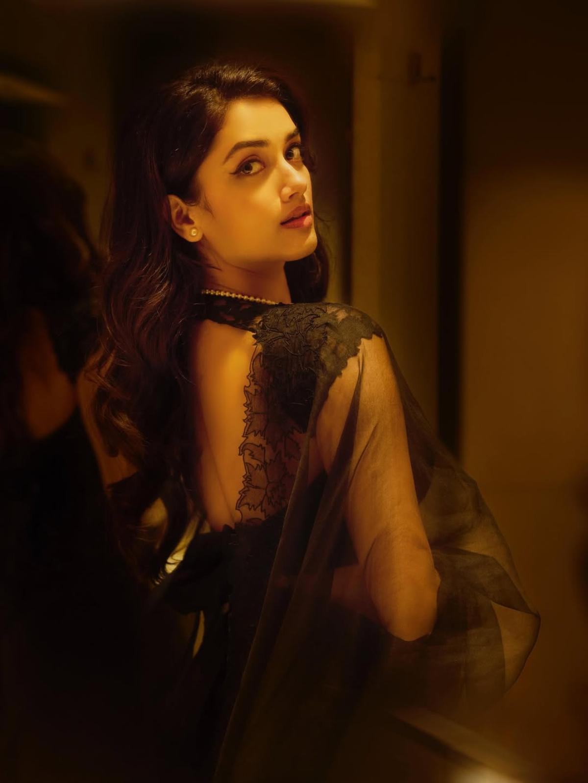 1200x1597 Bhagyashri Borse Photo Gallery. High Quality Picture