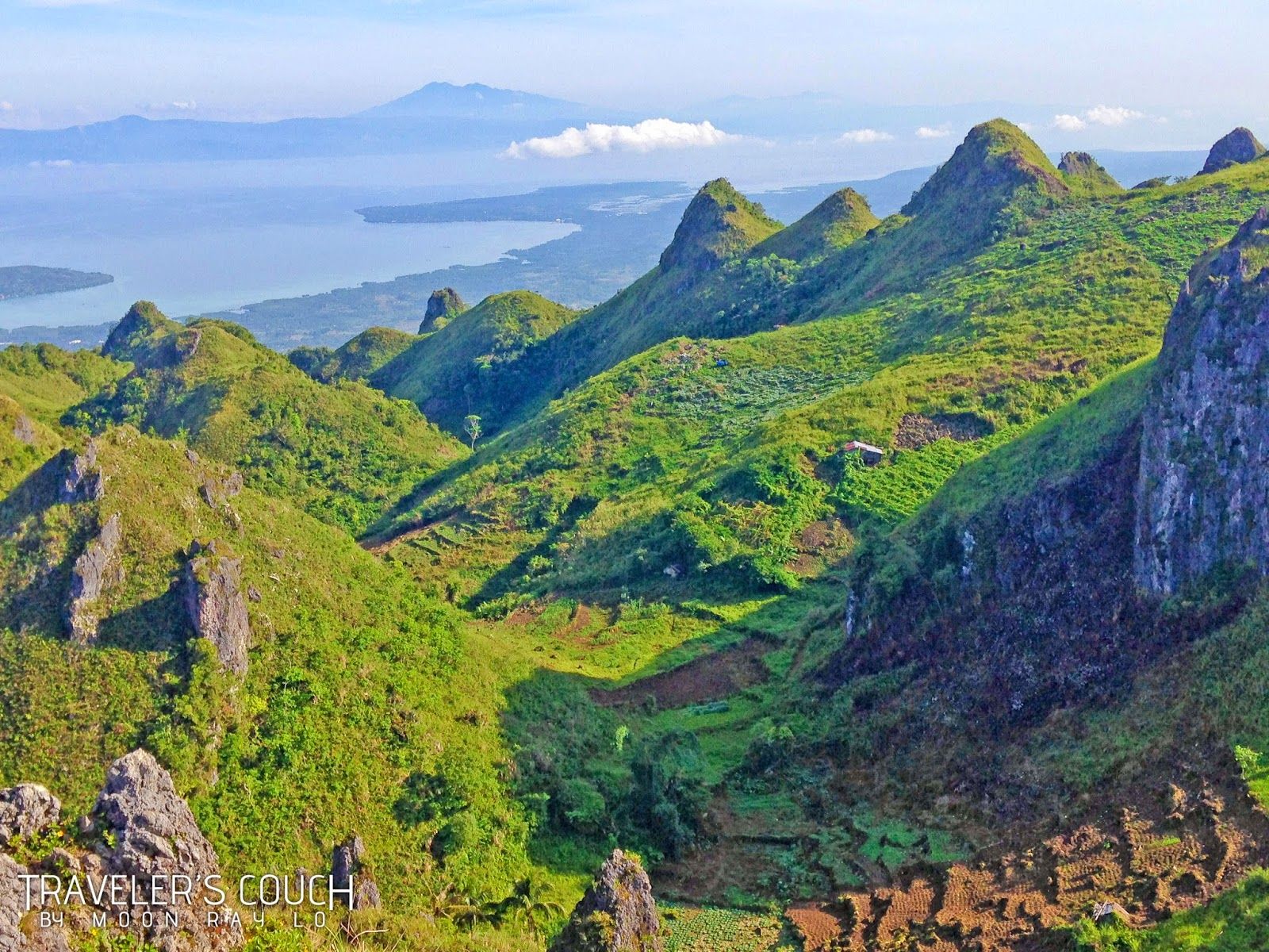 1600x1200 Good Morning Osmeña Peak: Stunning Photo of Cebu, Philippines' Highest Point! Traveler's Couch by Moon Ray Lo