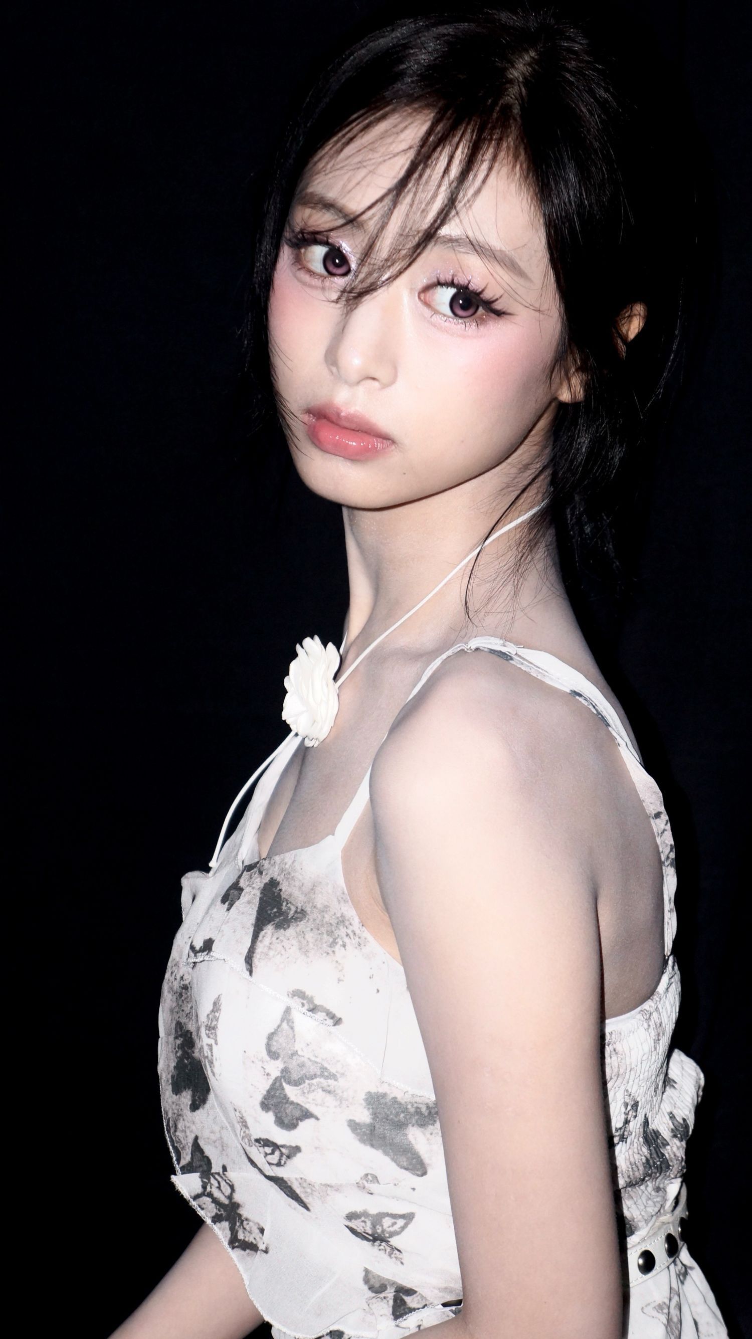 1500x2670 Ahyeon Wallpaper Free Download. High Quality Idol Photo Collection