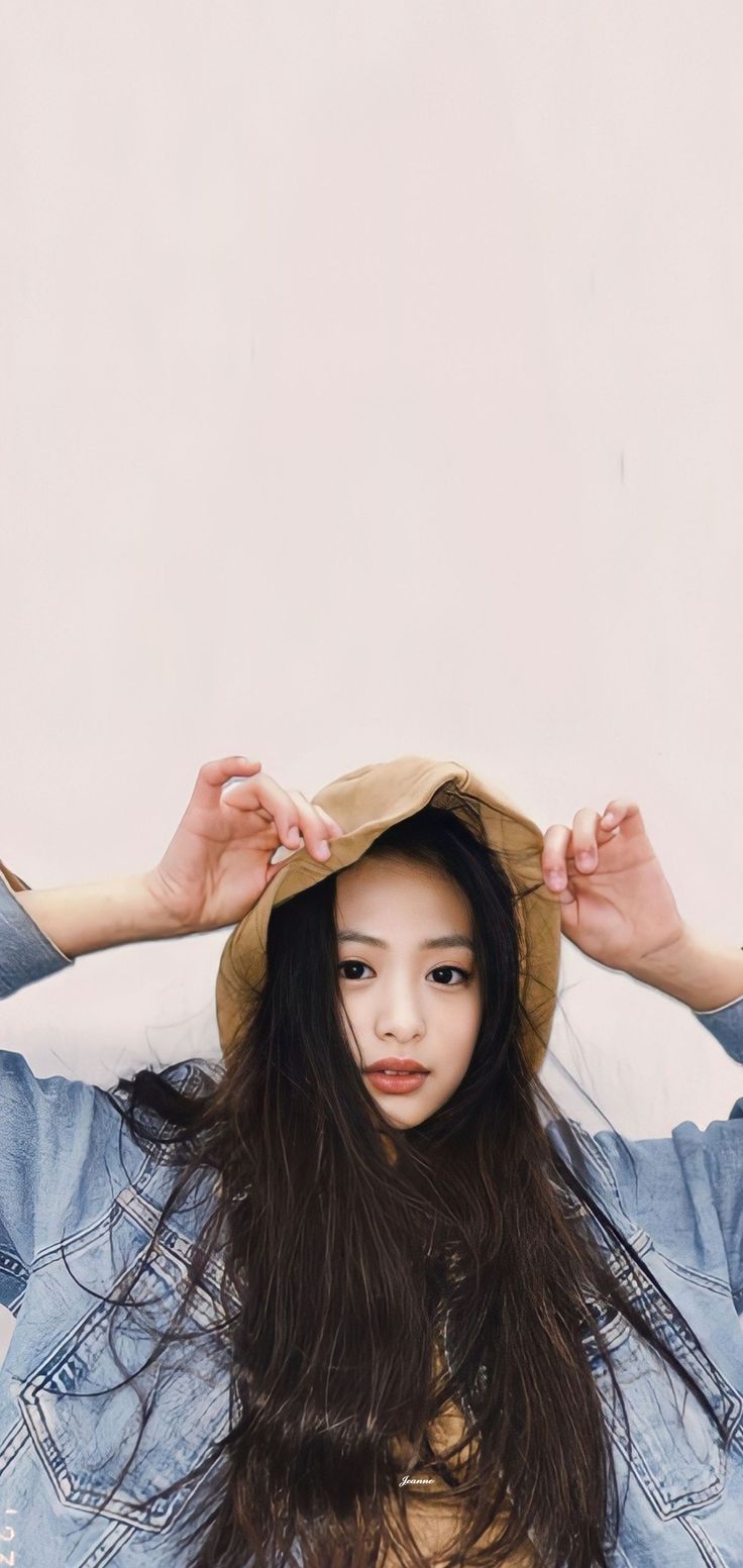 736x1553 Ahyeon Wallpaper