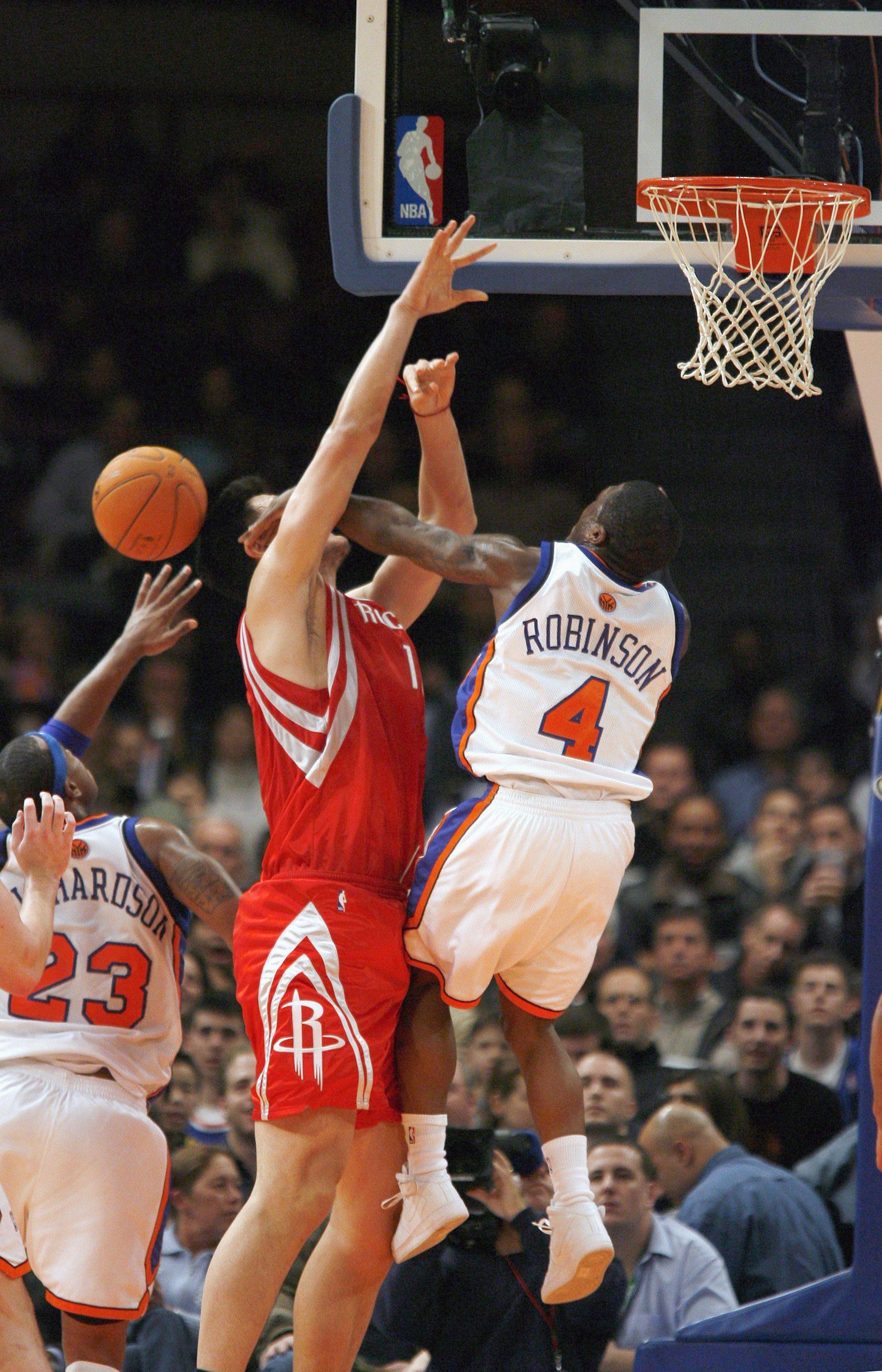 2122x3300 Nate Robinson And Yao Ming Robinson Dunk On Yao Ming, HD