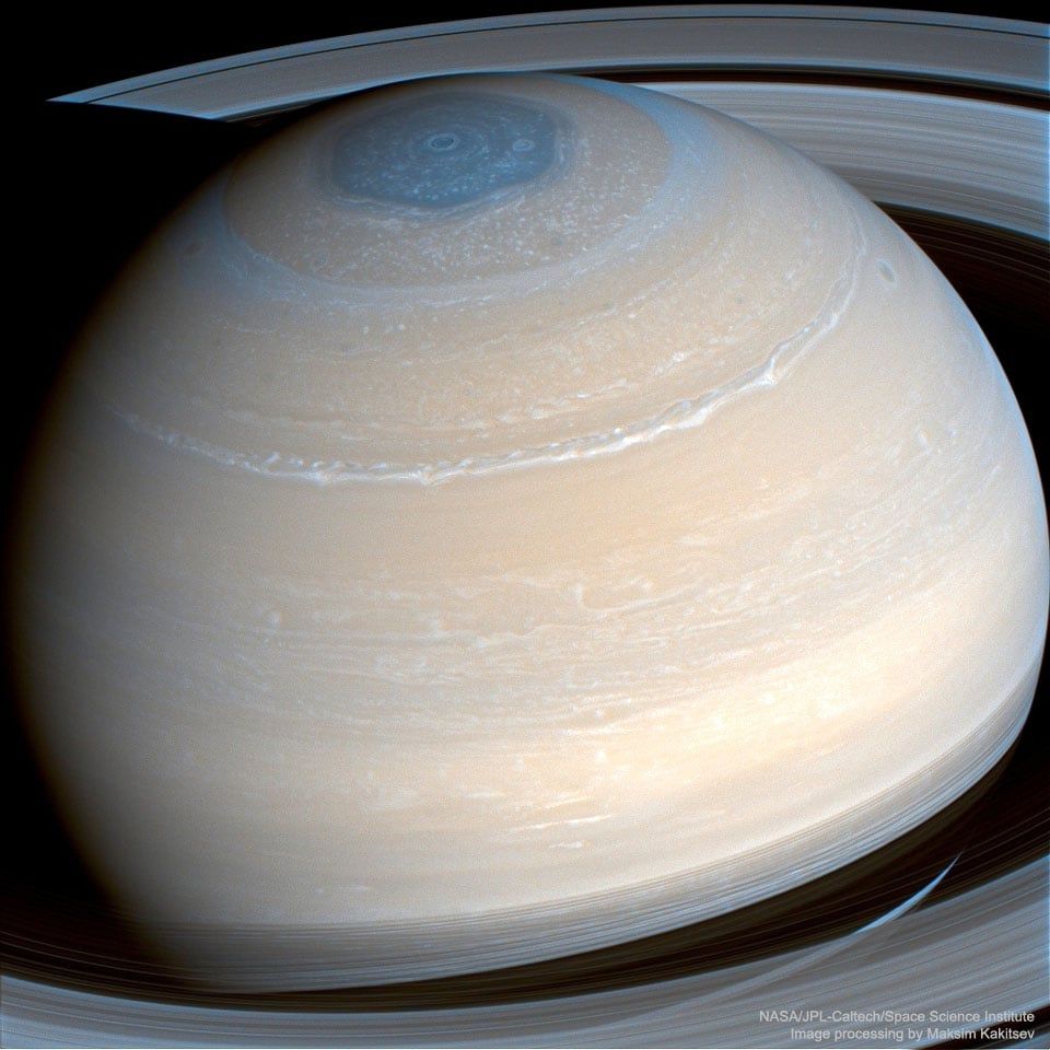 960x960 An amazing high resolution image of Saturn taken by NASA's space probe Cassini