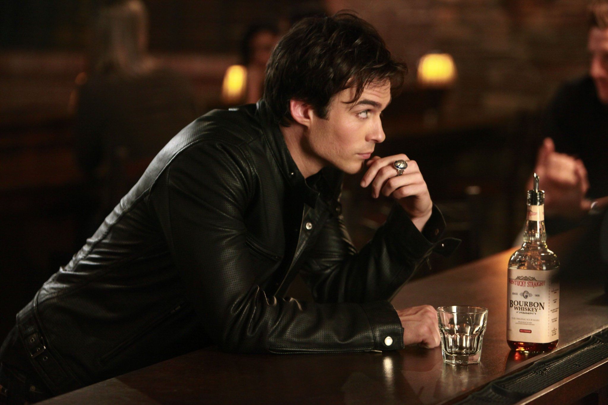 2048x1365 Damon Salvatore