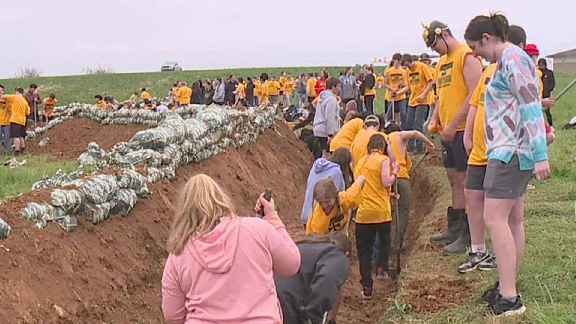 1920x1080 Solanco school district students dig trenches to experience the life of a WWI soldier
