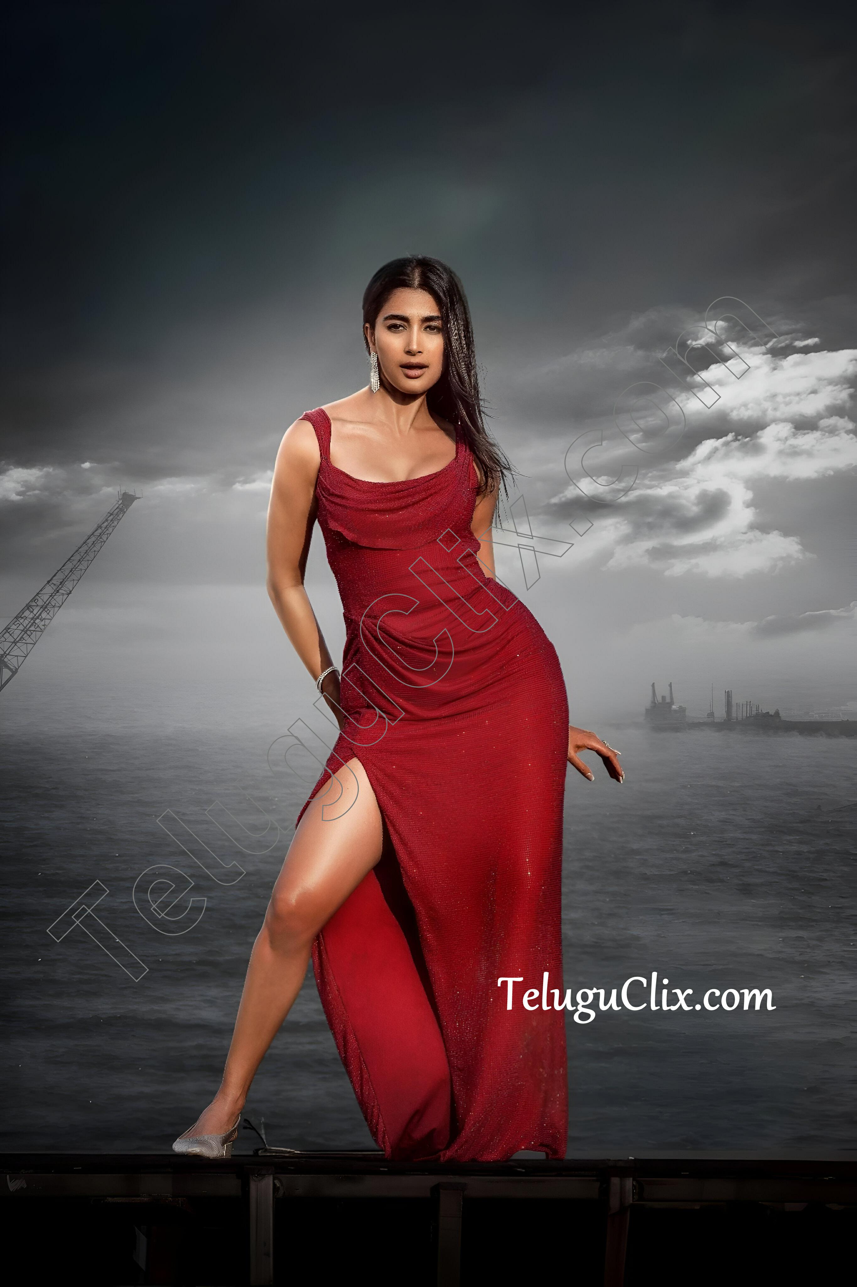 2730x4096 Pooja Hegde in From Coolie 2025 Movie Hot HD HQ Stills Photo Pics