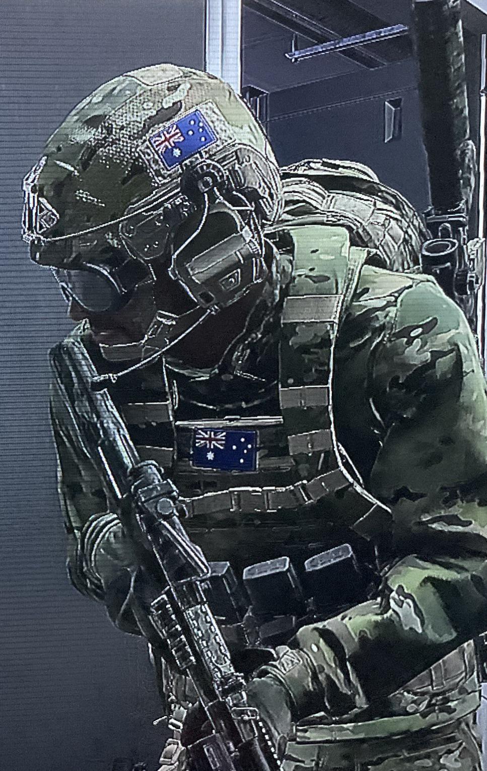 967x1529 Australian defence force be like: (my outfit)