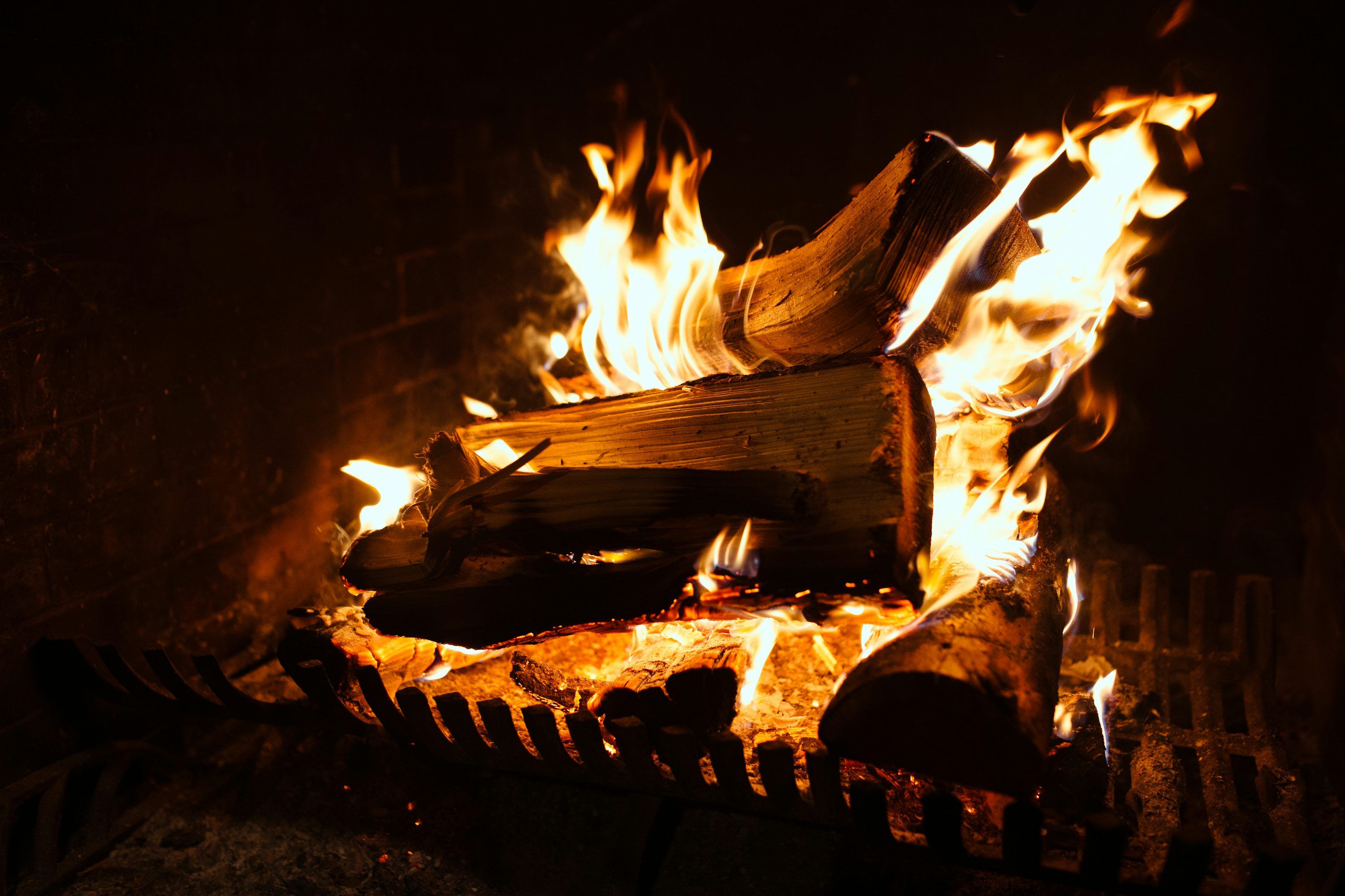 3000x2000 Time Lapse Photography Of Burning Wood Photo