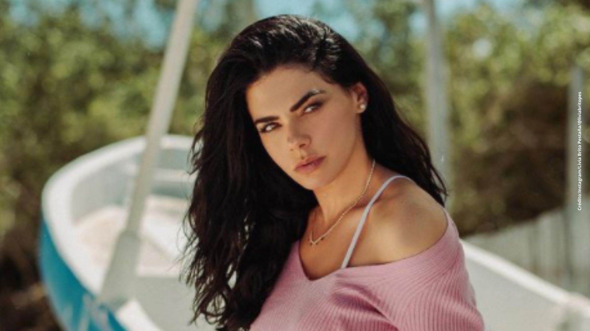 1920x1080 Livia Brito causó polémica por mensaje sobre Querétaro