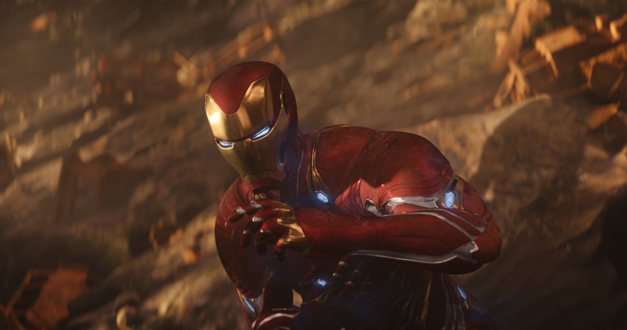 2048x1080 Iron Man in Avengers: Infinity War Wallpaperx1080