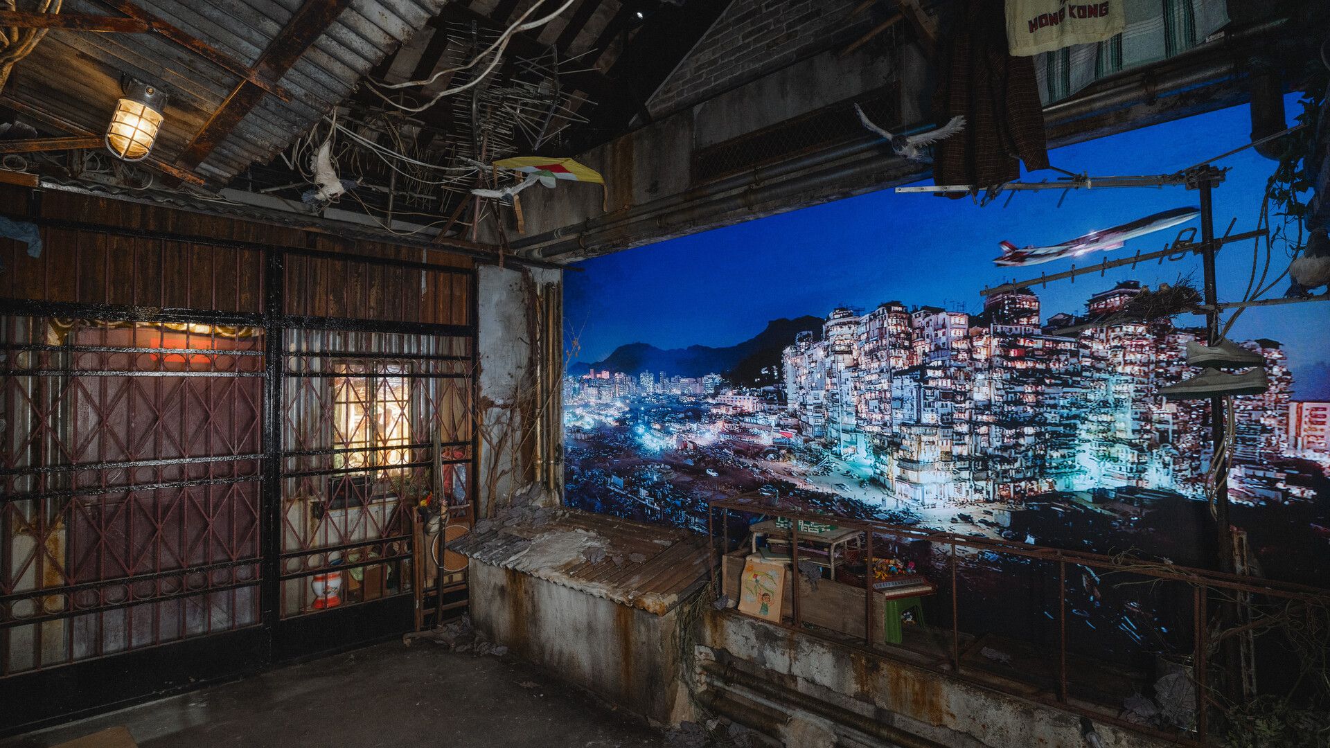 1920x1080 HK travel tips: Explore Kowloon Walled City